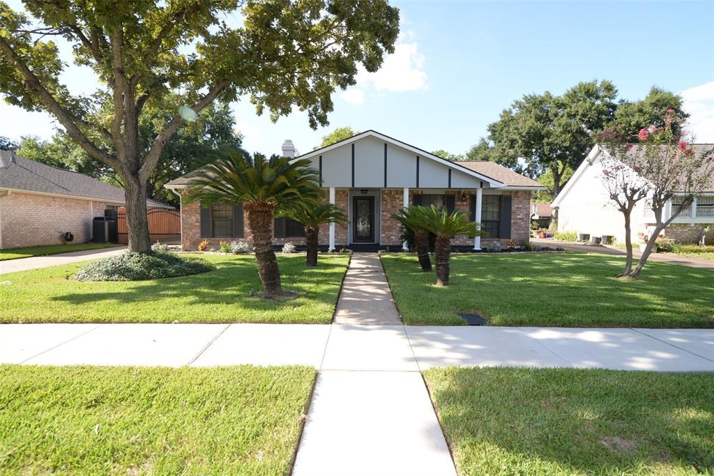 13550 Brook Hollow Drive, Sugar Land, TX 77498 13550 Brook Hollow Drive, Sugar Land, TX 77498