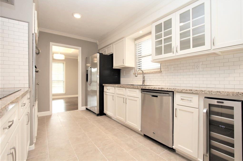 13550 Brook Hollow Drive, Sugar Land, TX 77498 13550 Brook Hollow Drive, Sugar Land, TX 77498
