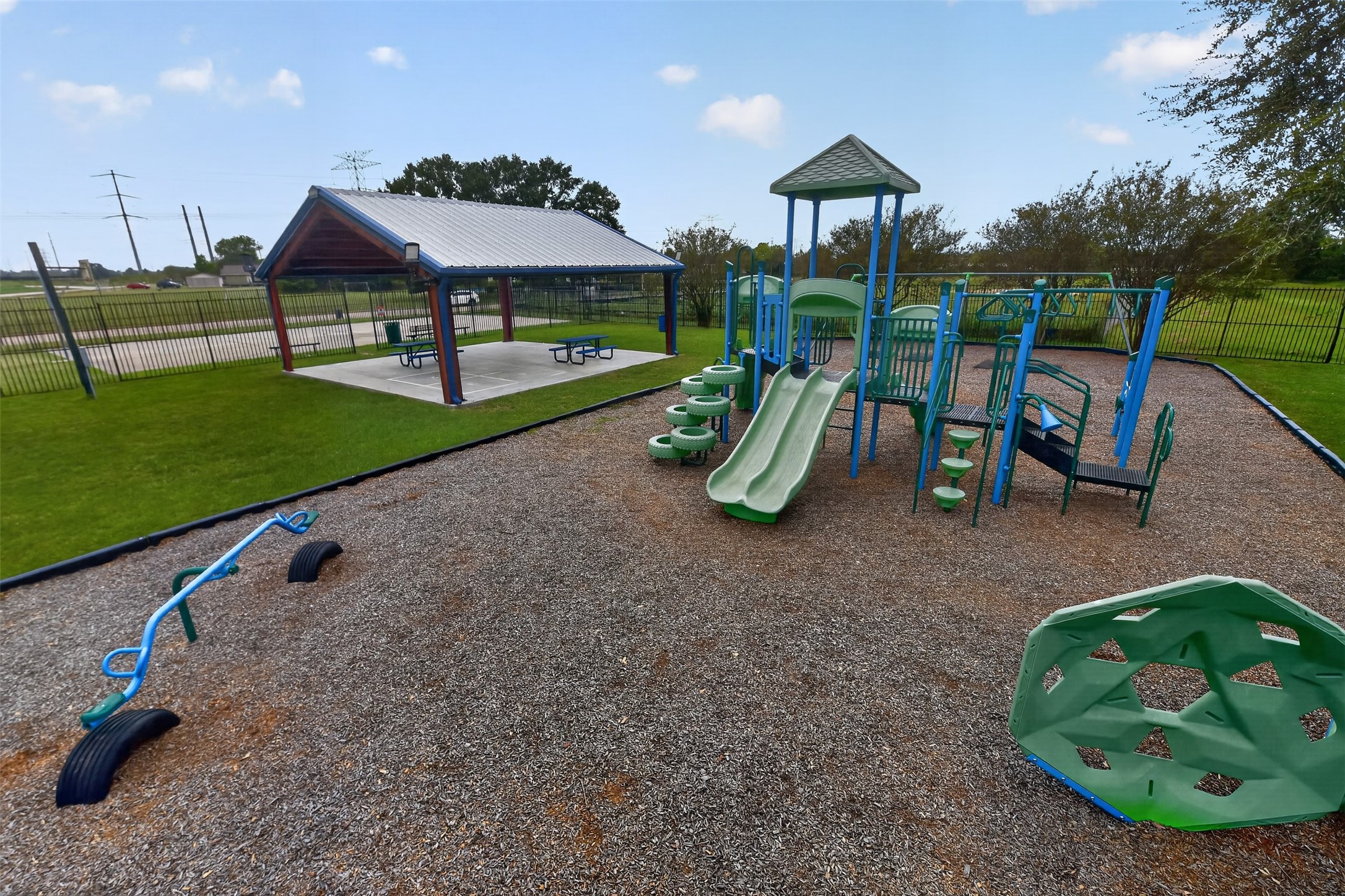 17315 Osprey Forest Drive, Hockley, TX 77447