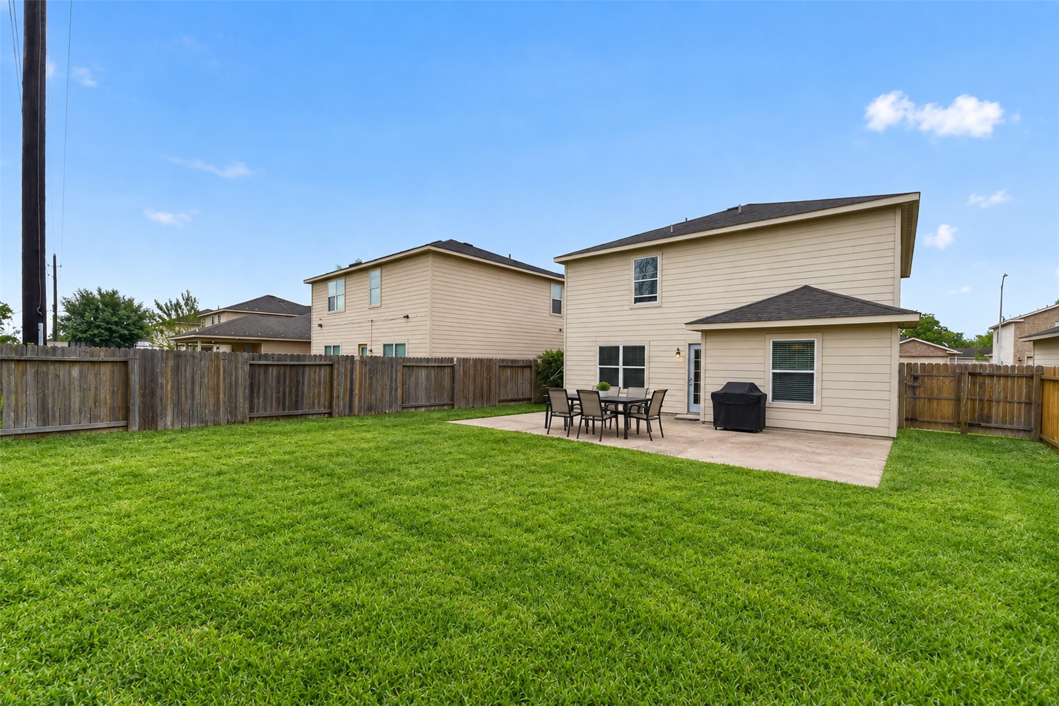 17315 Osprey Forest Drive, Hockley, TX 77447