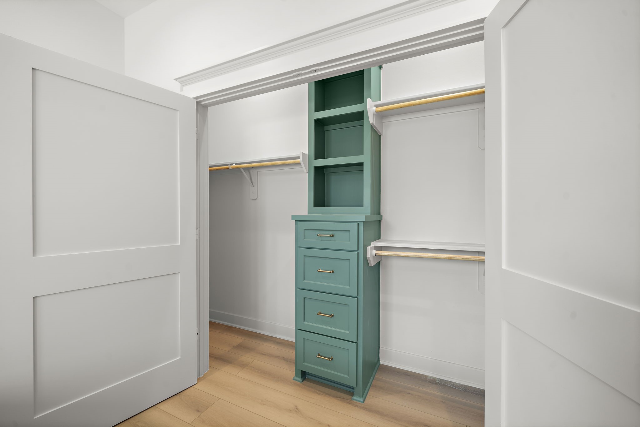 Built-in shelves and drawers.