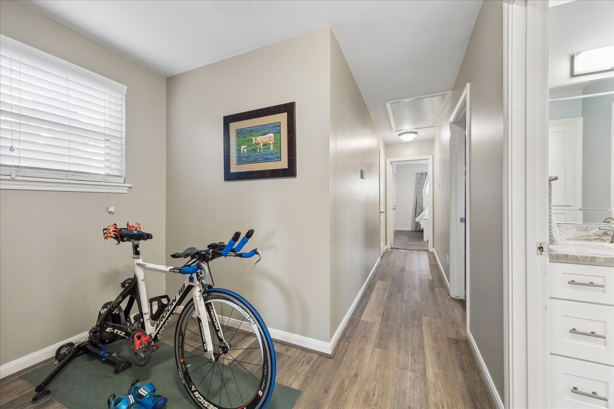 Extra space in hallway, great for exercise or study niche