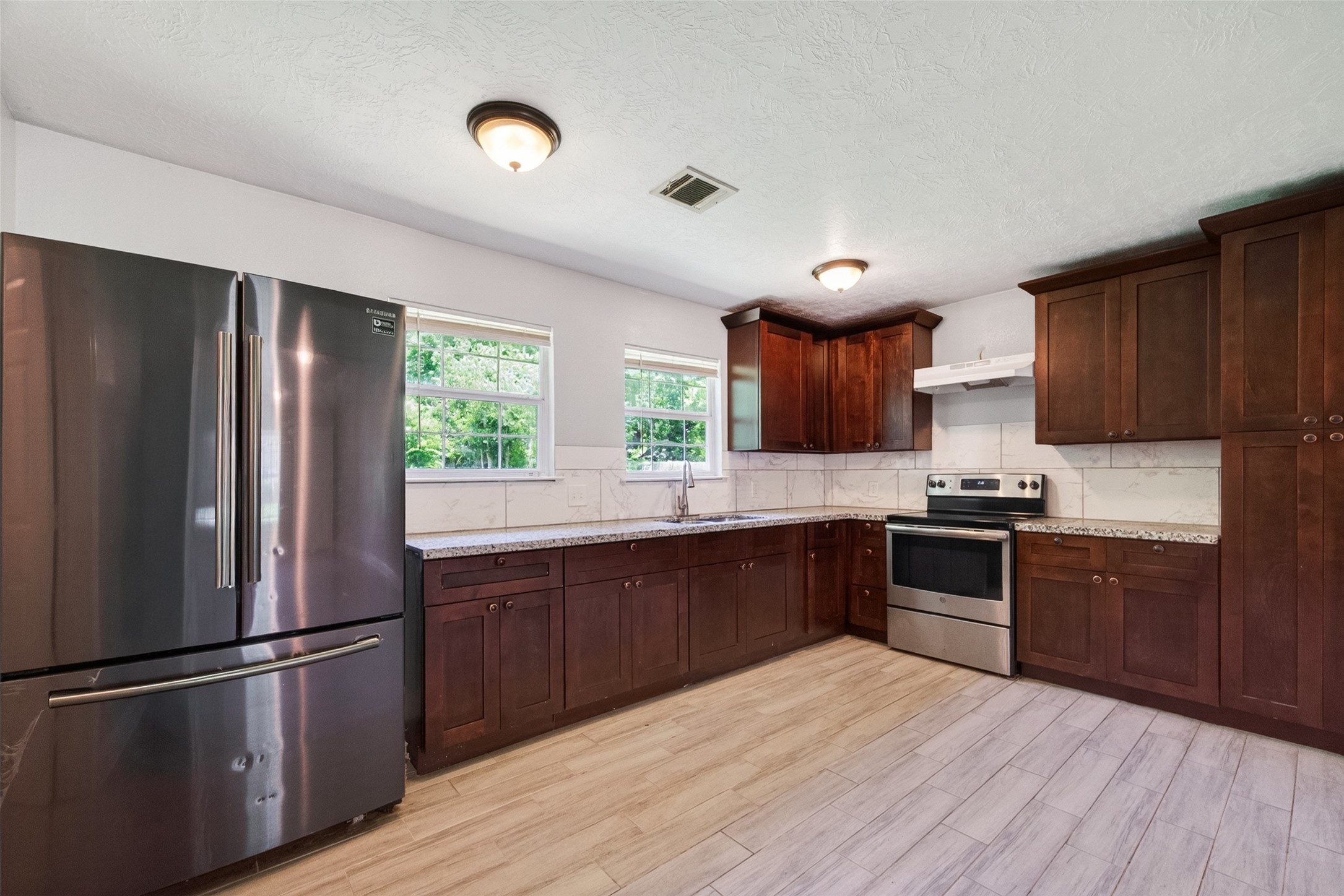 3031 Groton Drive, Houston, TX 77051 3031 Groton Drive, Houston, TX 77051
