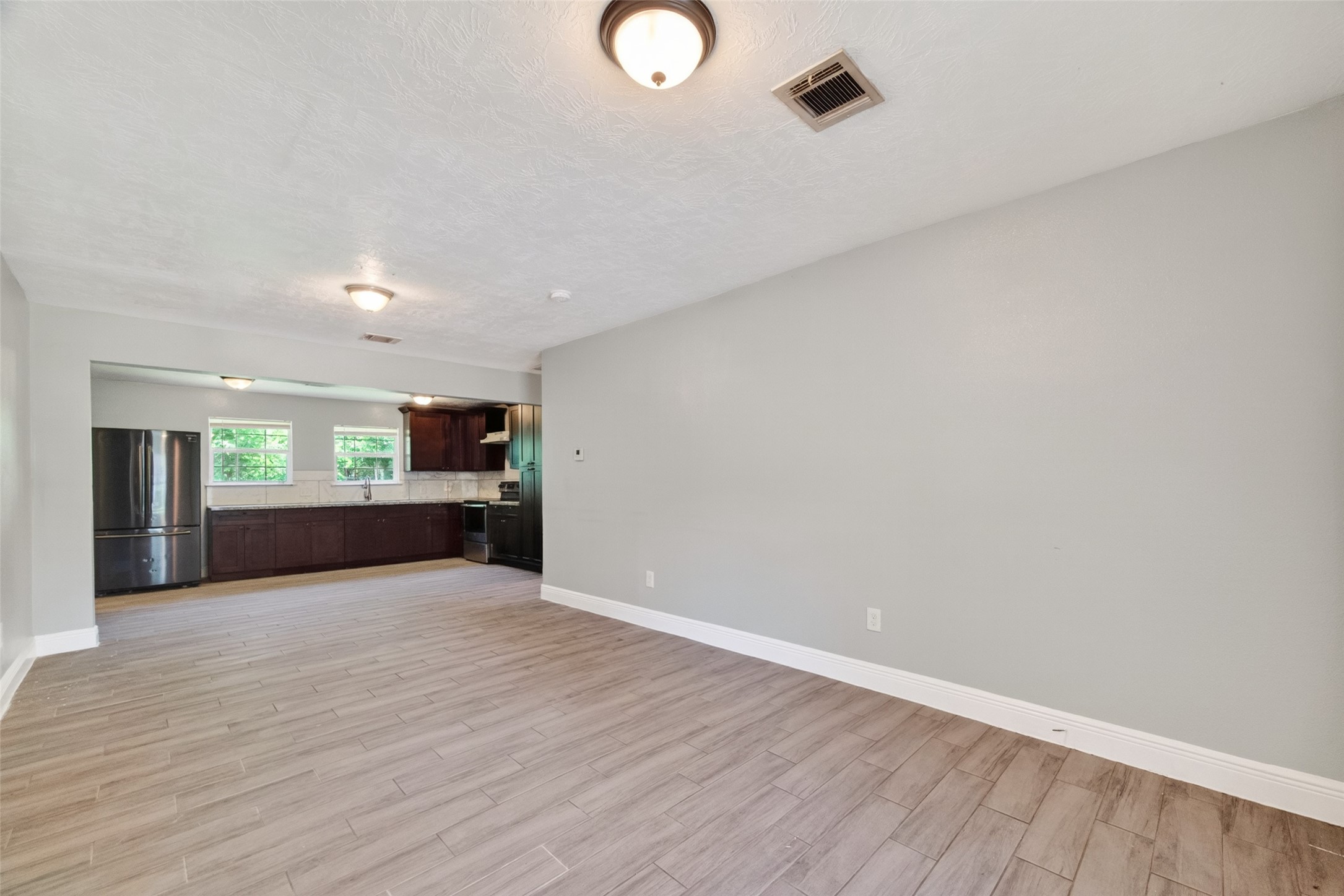 3031 Groton Drive, Houston, TX 77051 3031 Groton Drive, Houston, TX 77051