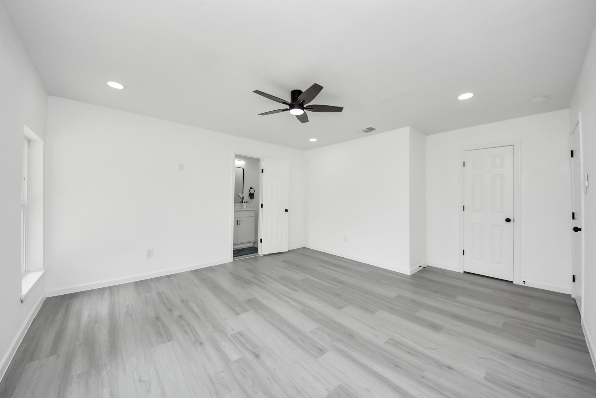 6314 Silver Chalice Drive, Houston, TX 77088
