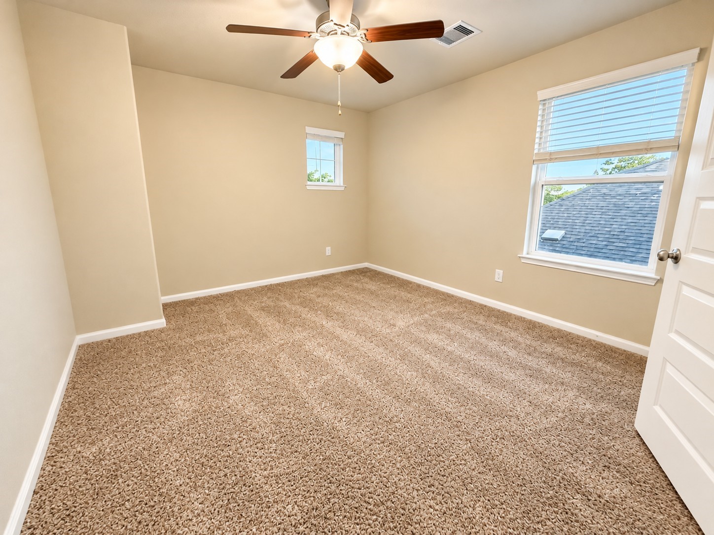 10012 Deussen Lane, Texas City, TX 77591