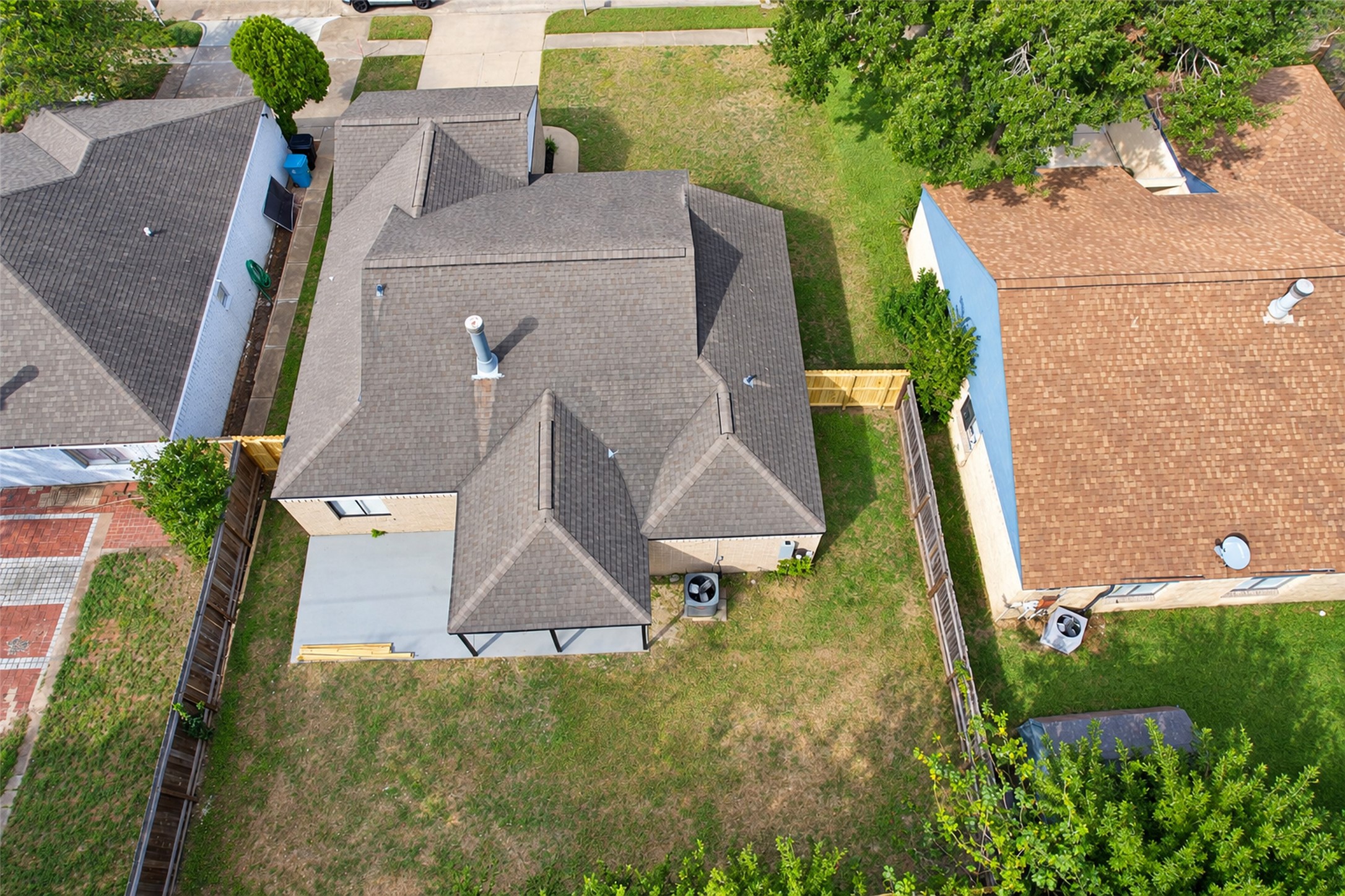 4818 Tenderwood Drive, Houston, TX 77041