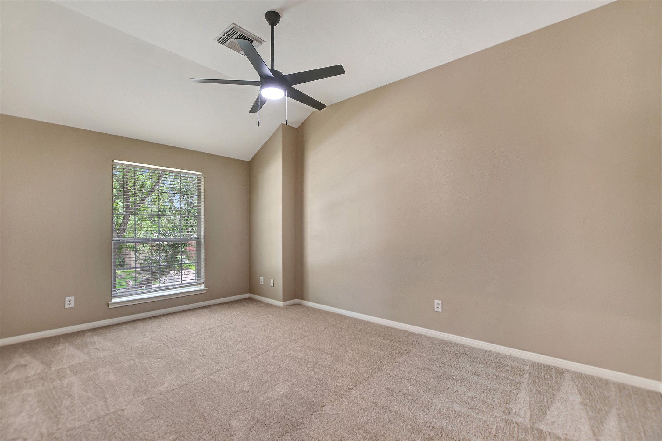 810 Almond Pointe, League City, TX 77573