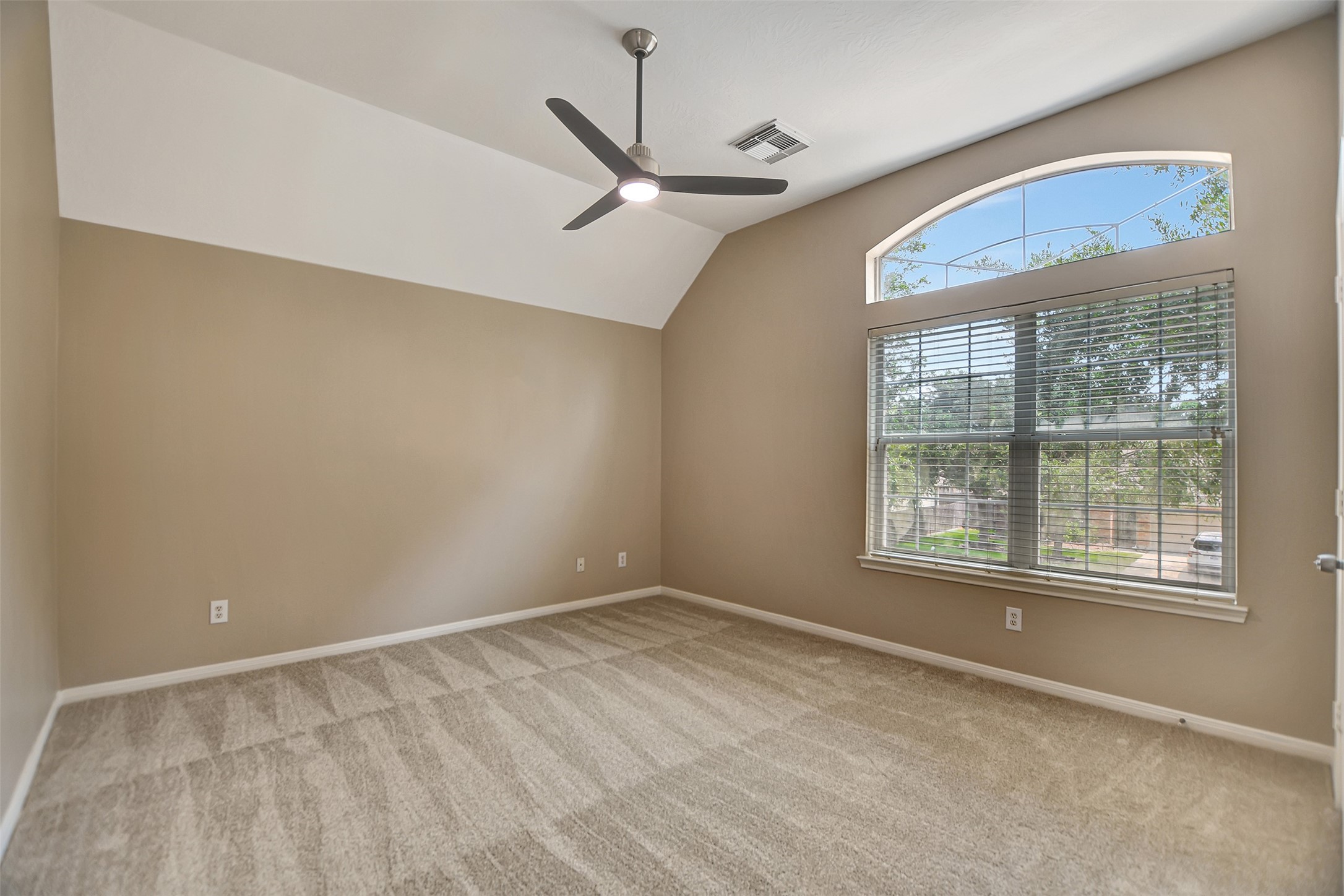 810 Almond Pointe, League City, TX 77573
