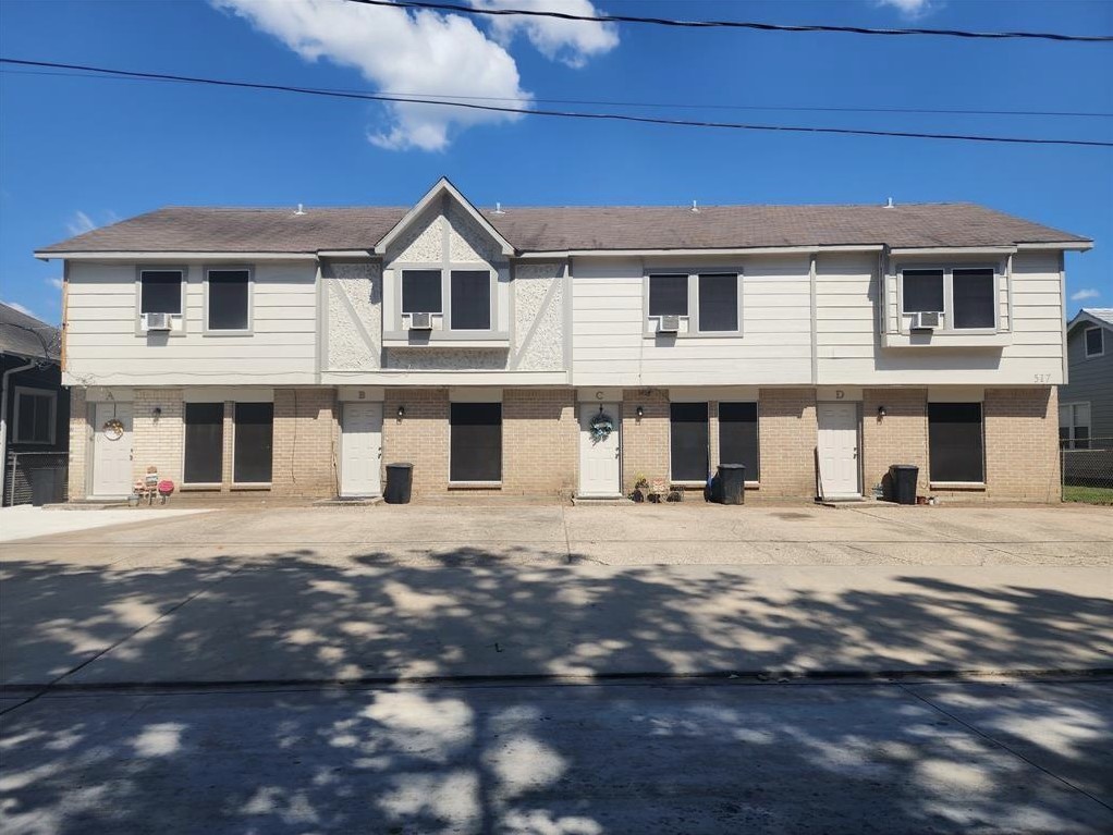 517 5th Street, #A, Humble, TX 77338 517 5th Street, #A, Humble, TX 77338