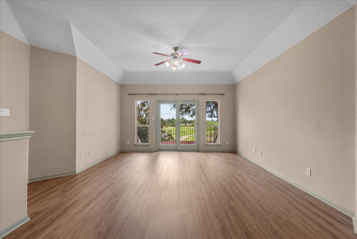 5214 Blue Cypress Lane, League City, TX 77573