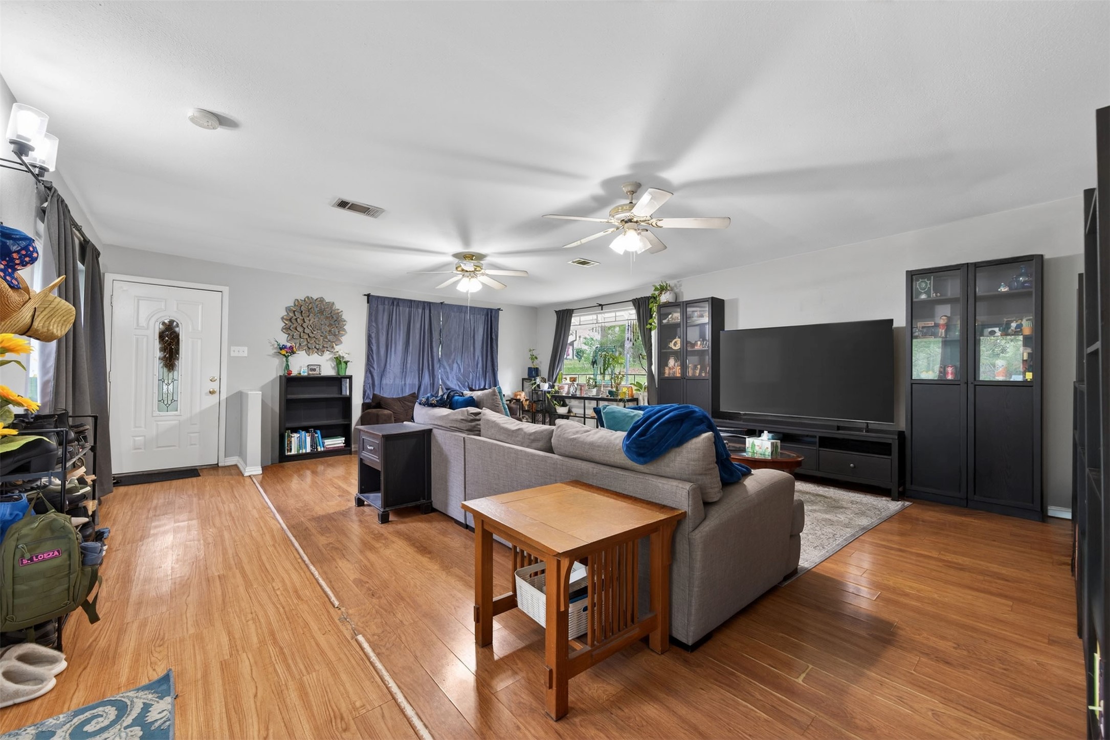 15185 Travis Lane, Willis, TX 77378