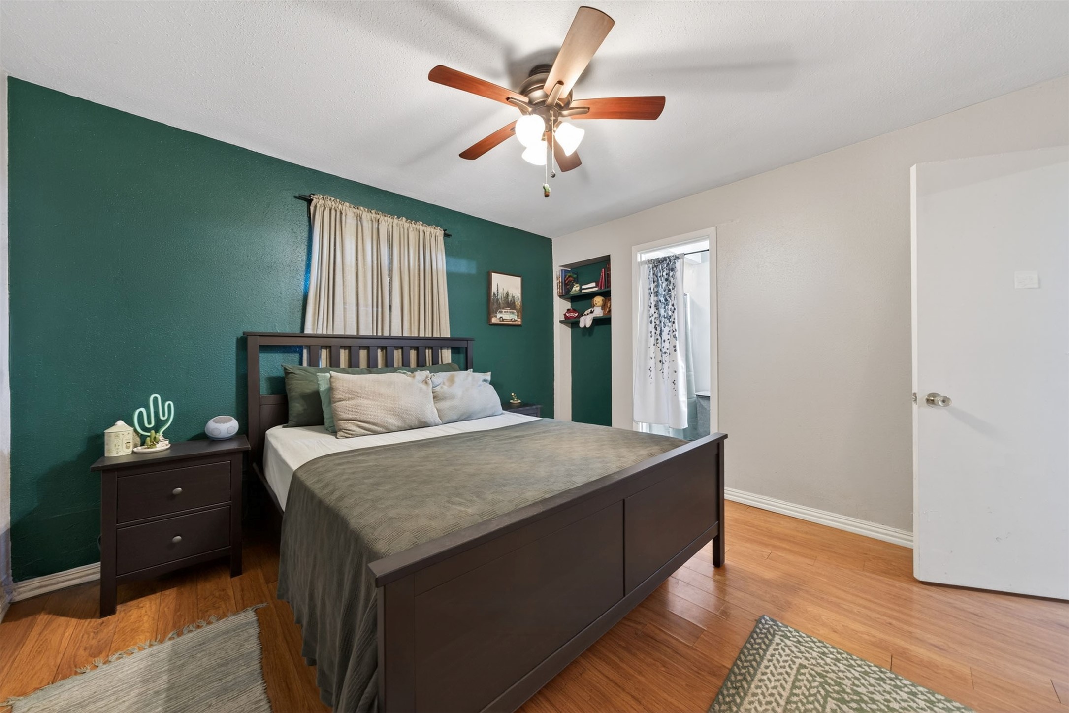 15185 Travis Lane, Willis, TX 77378