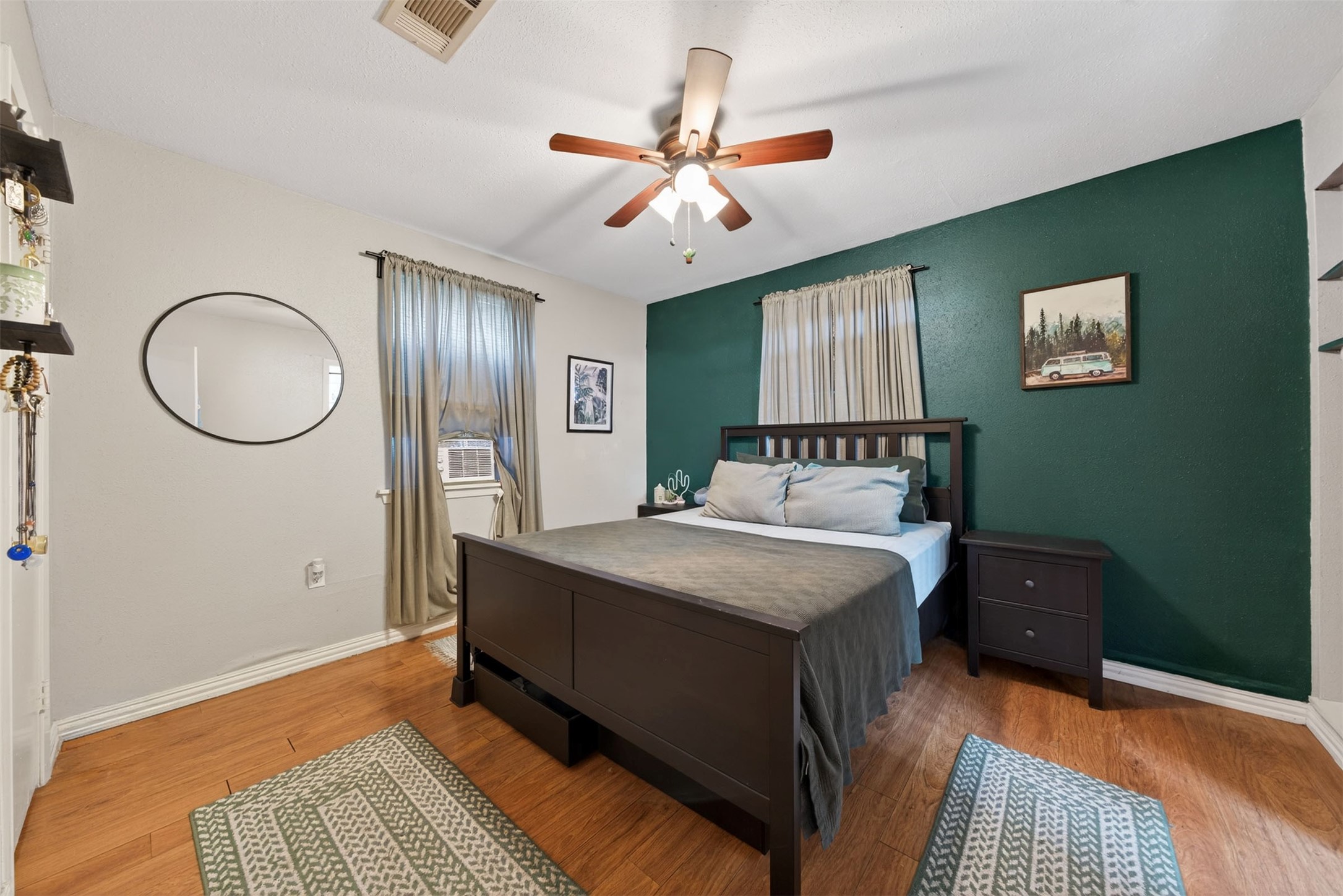 15185 Travis Lane, Willis, TX 77378