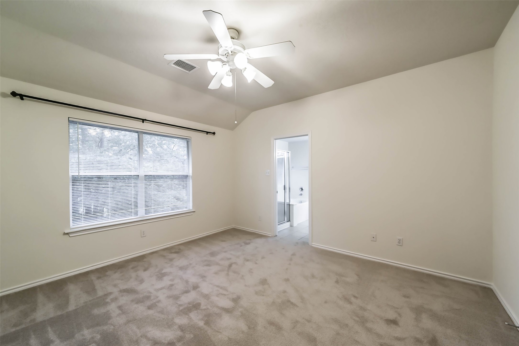 246 W Stedhill Loop Loop, The Woodlands, TX 77384