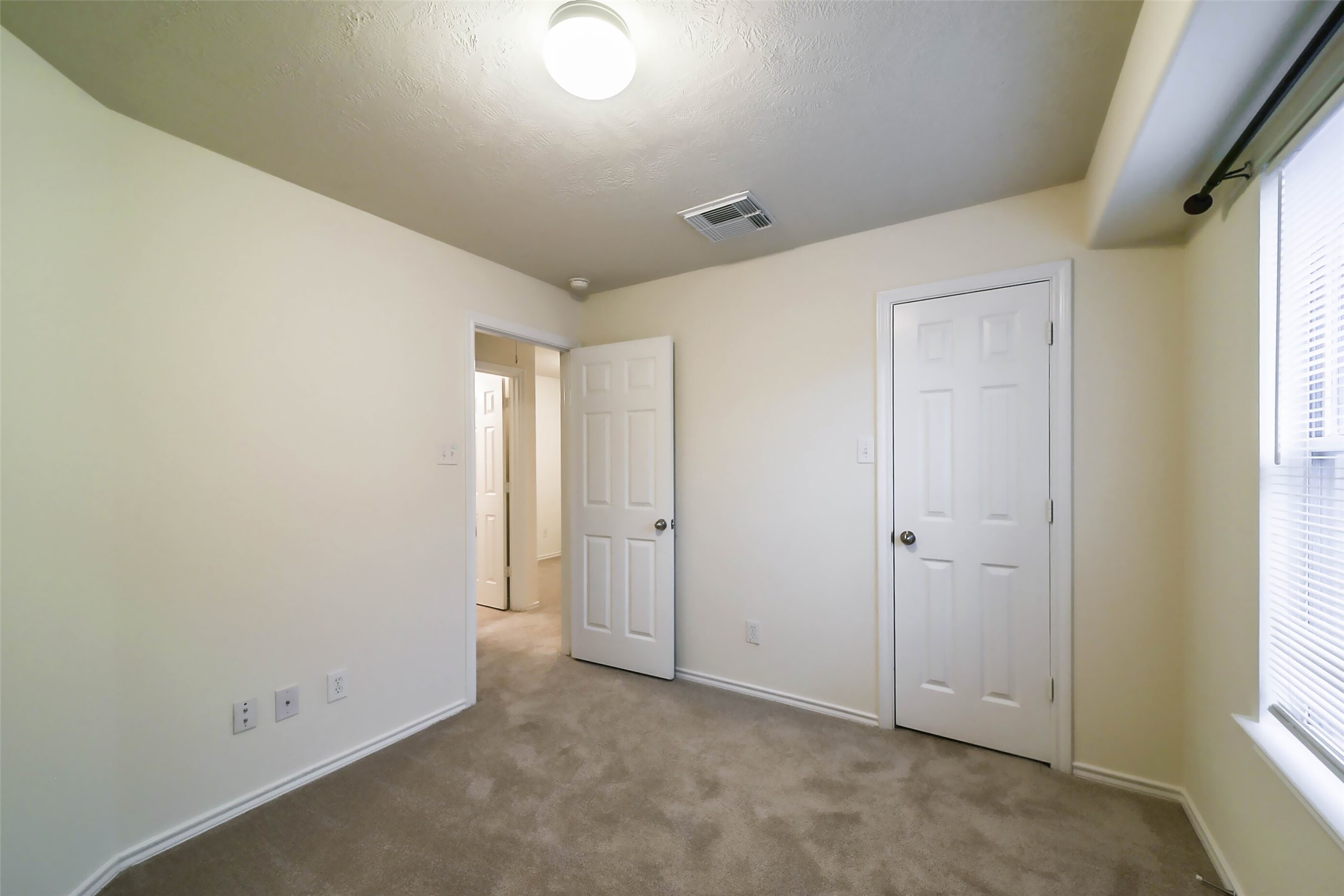 246 W Stedhill Loop Loop, The Woodlands, TX 77384