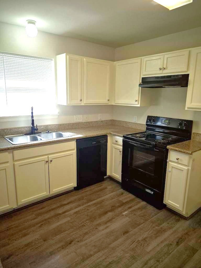 16750 Fallen Timbers Drive, Conroe, TX 77385