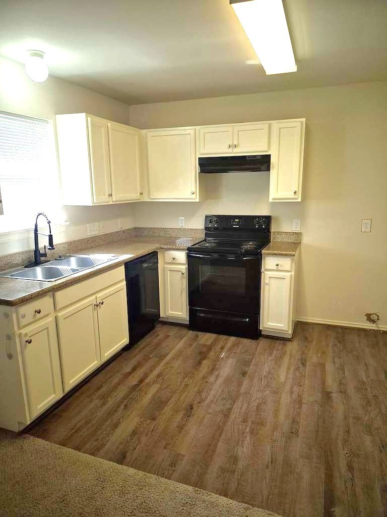 16750 Fallen Timbers Drive, Conroe, TX 77385