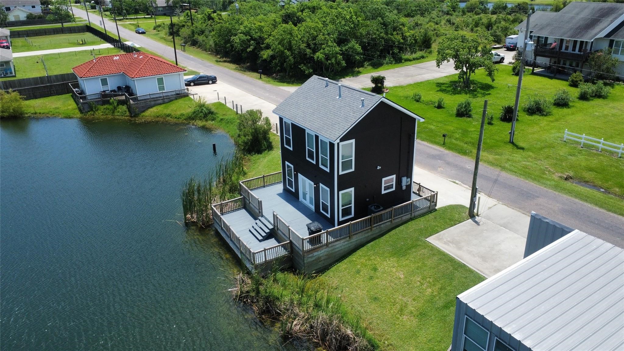 this photo was taken before current owner. It is just showing what the deck looked and size like before covering