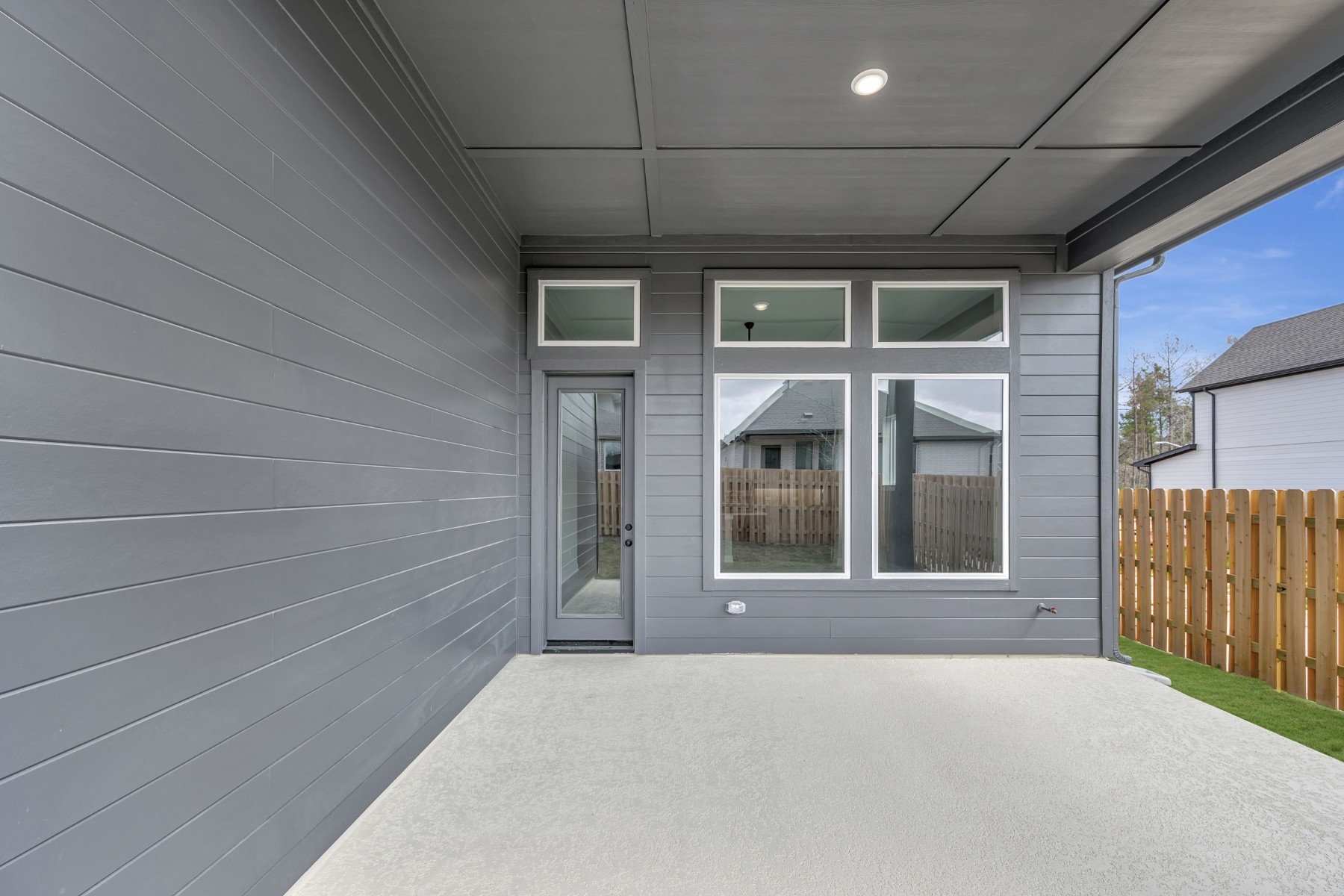 2335 Verano Street, Montgomery, TX 77316