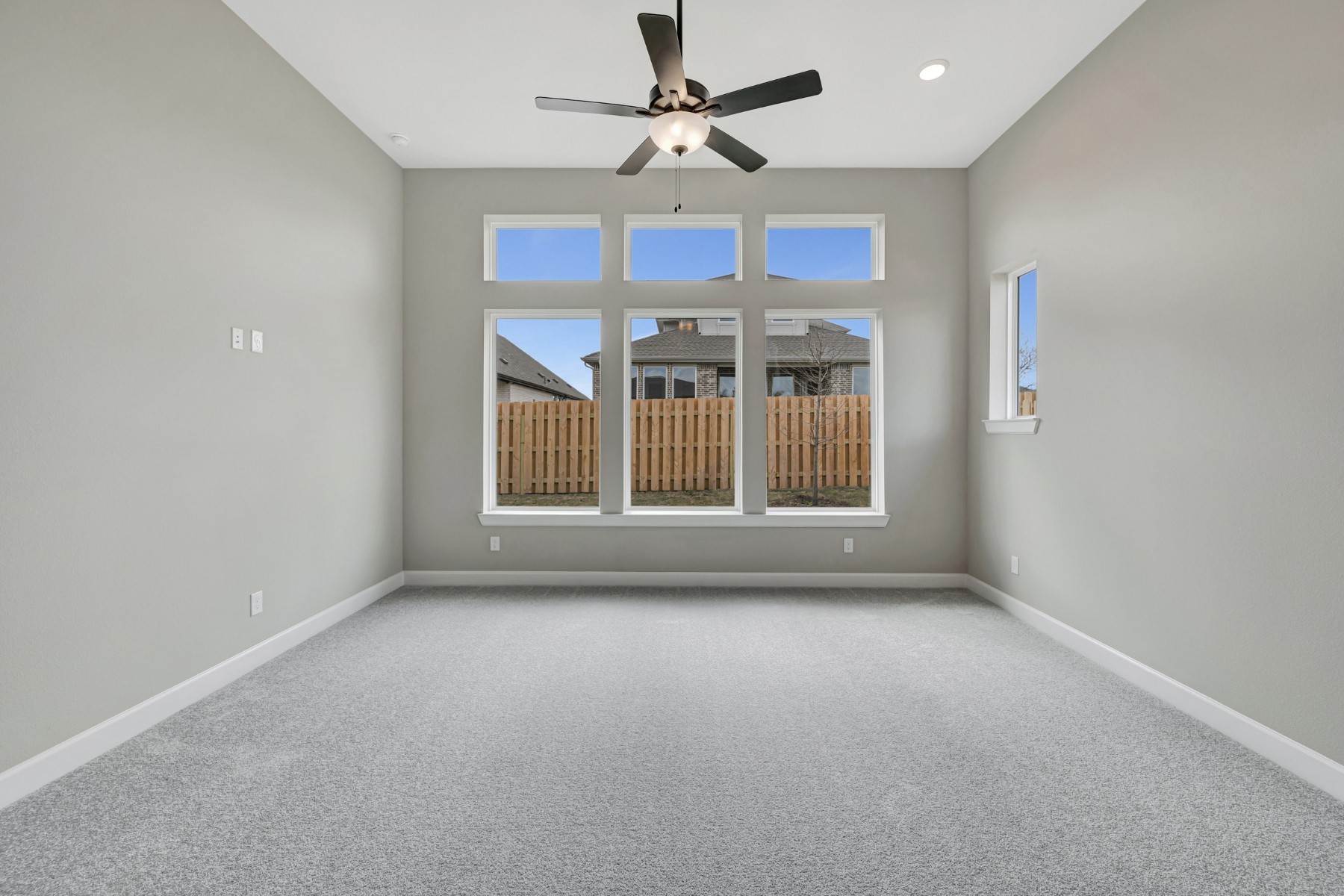2335 Verano Street, Montgomery, TX 77316