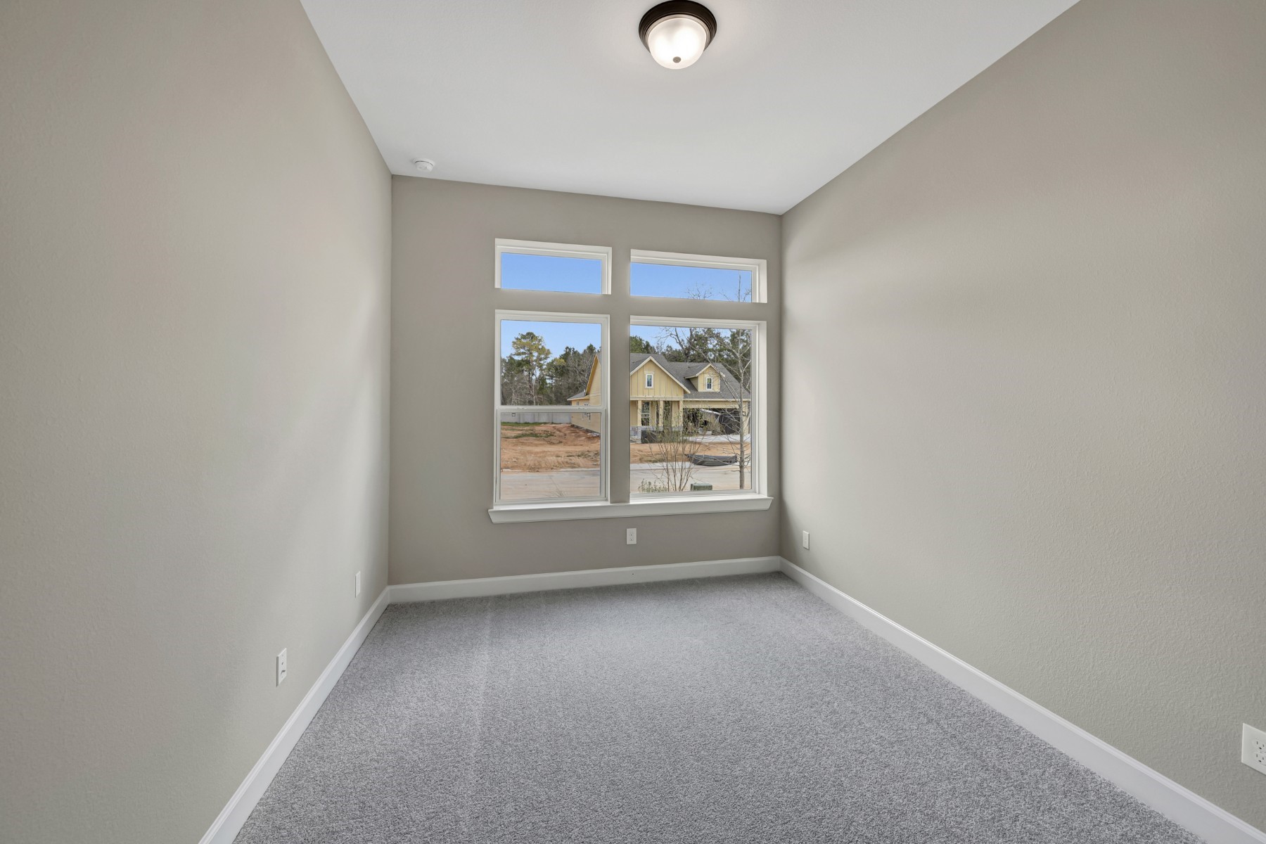 2335 Verano Street, Montgomery, TX 77316