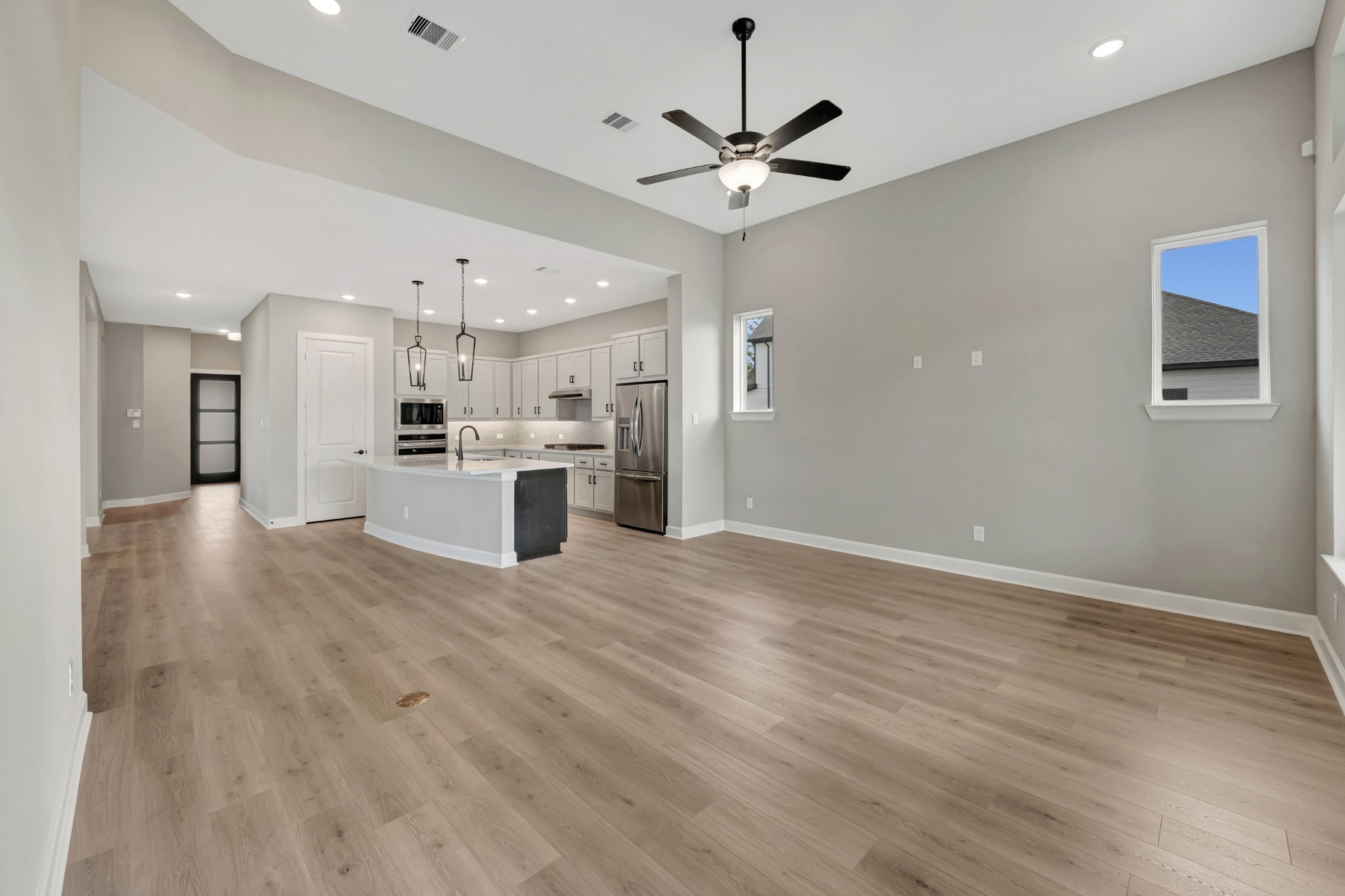 2335 Verano Street, Montgomery, TX 77316