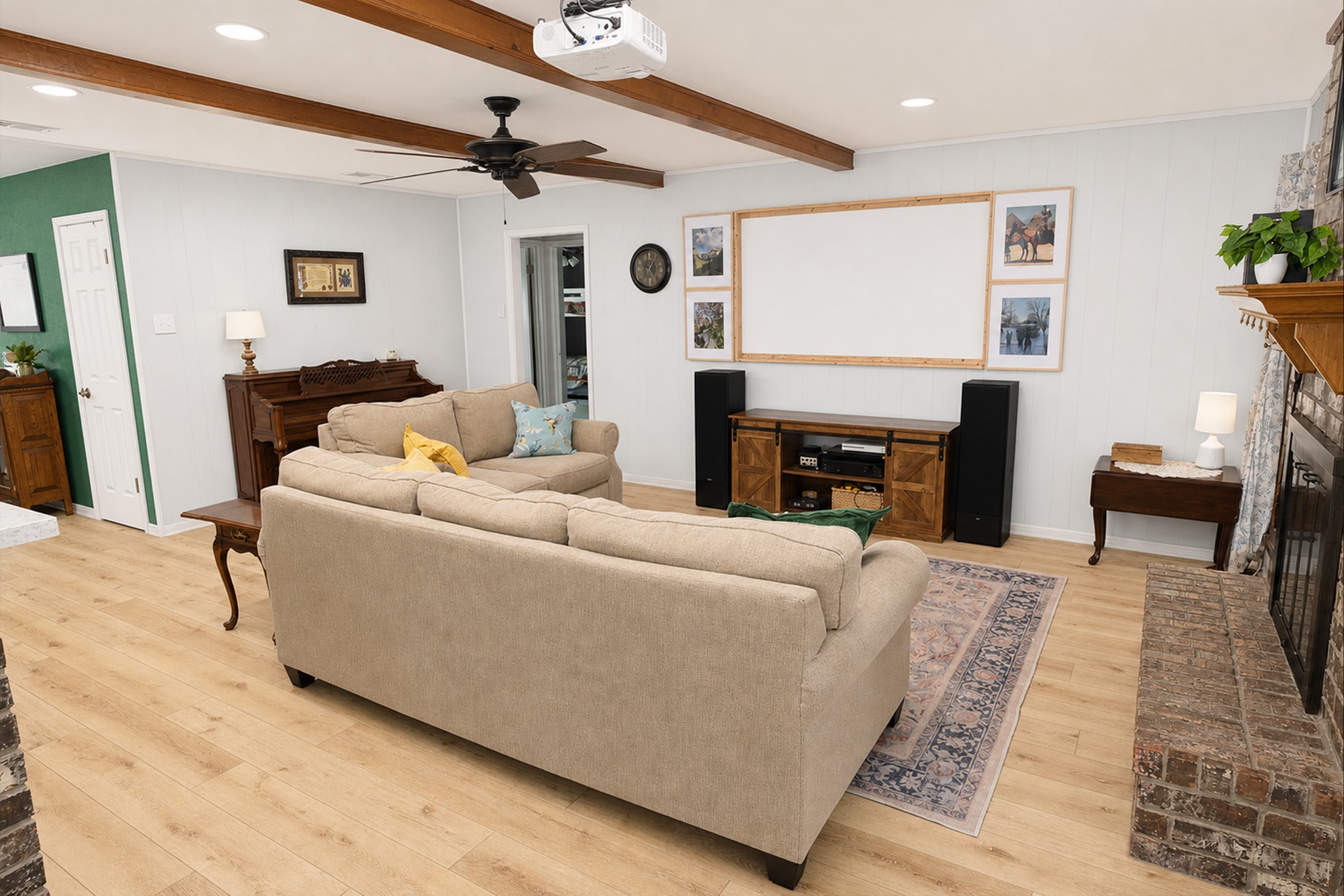 107 Anchusa Street Street, Lake Jackson, TX 77566