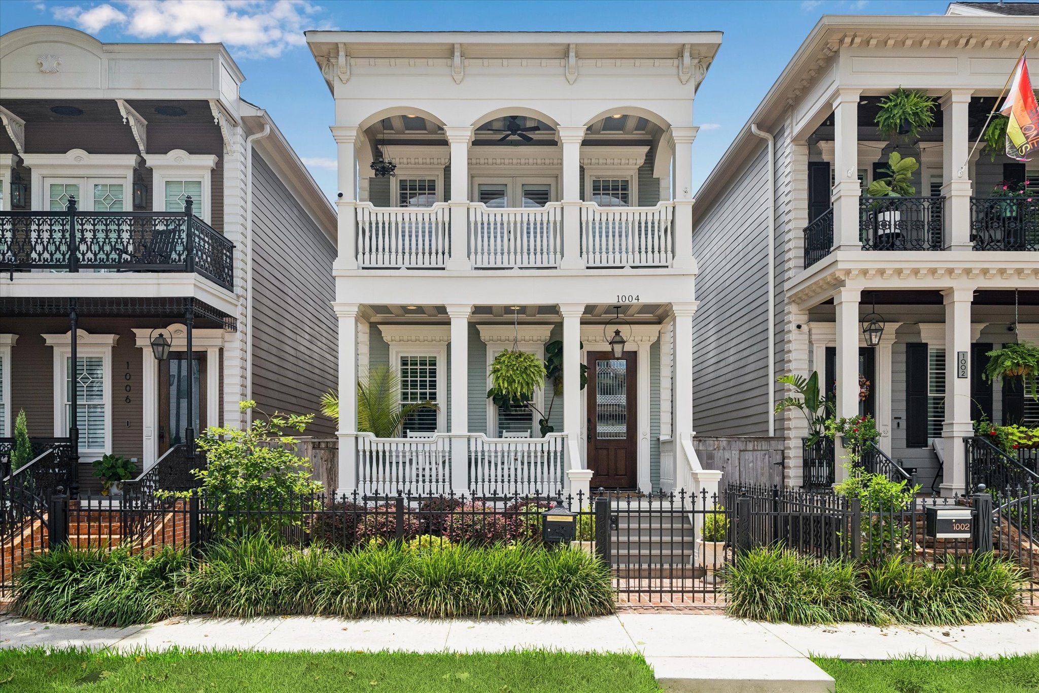 1004 Aurora Street, Houston, TX 77009 1004 Aurora Street, Houston, TX 77009