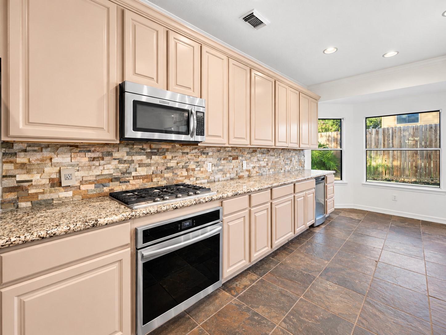 310 Cedar Lake Drive, League City, TX 77573