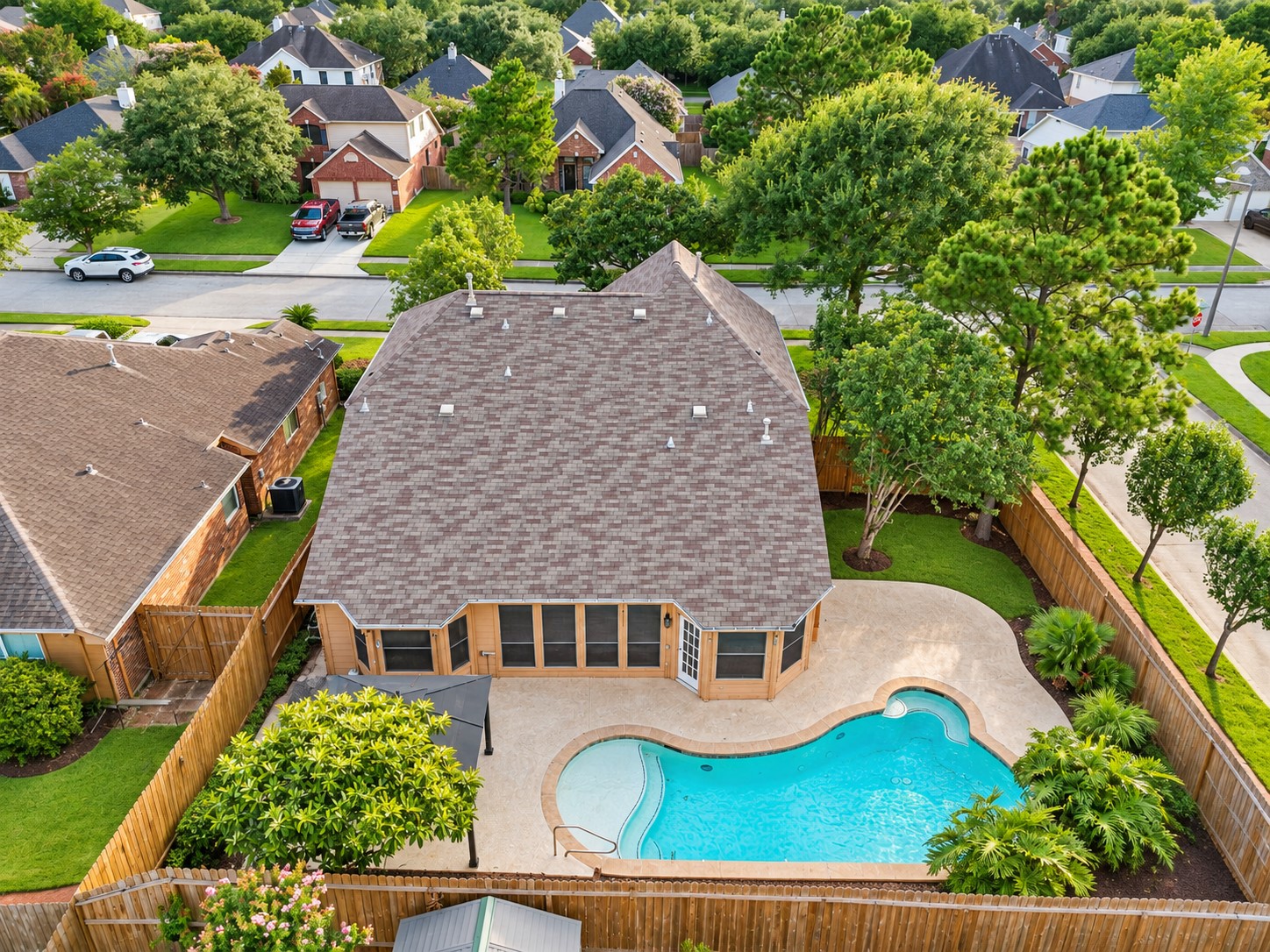 310 Cedar Lake Drive, League City, TX 77573
