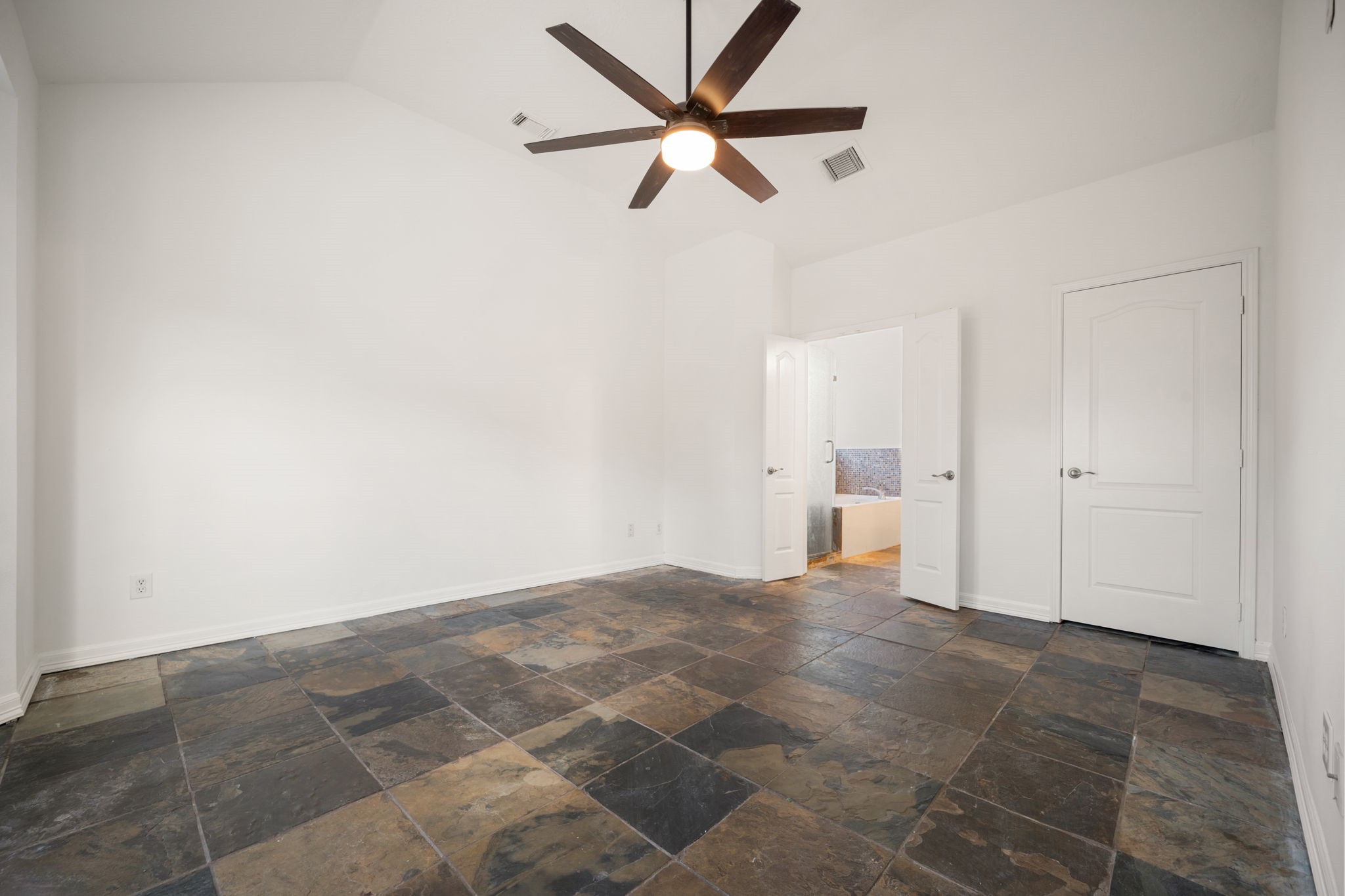 310 Cedar Lake Drive, League City, TX 77573