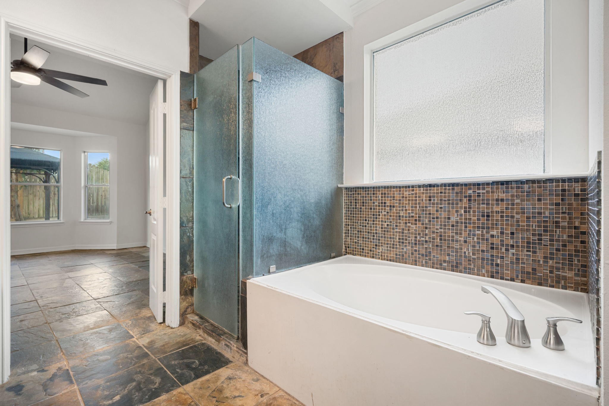 310 Cedar Lake Drive, League City, TX 77573