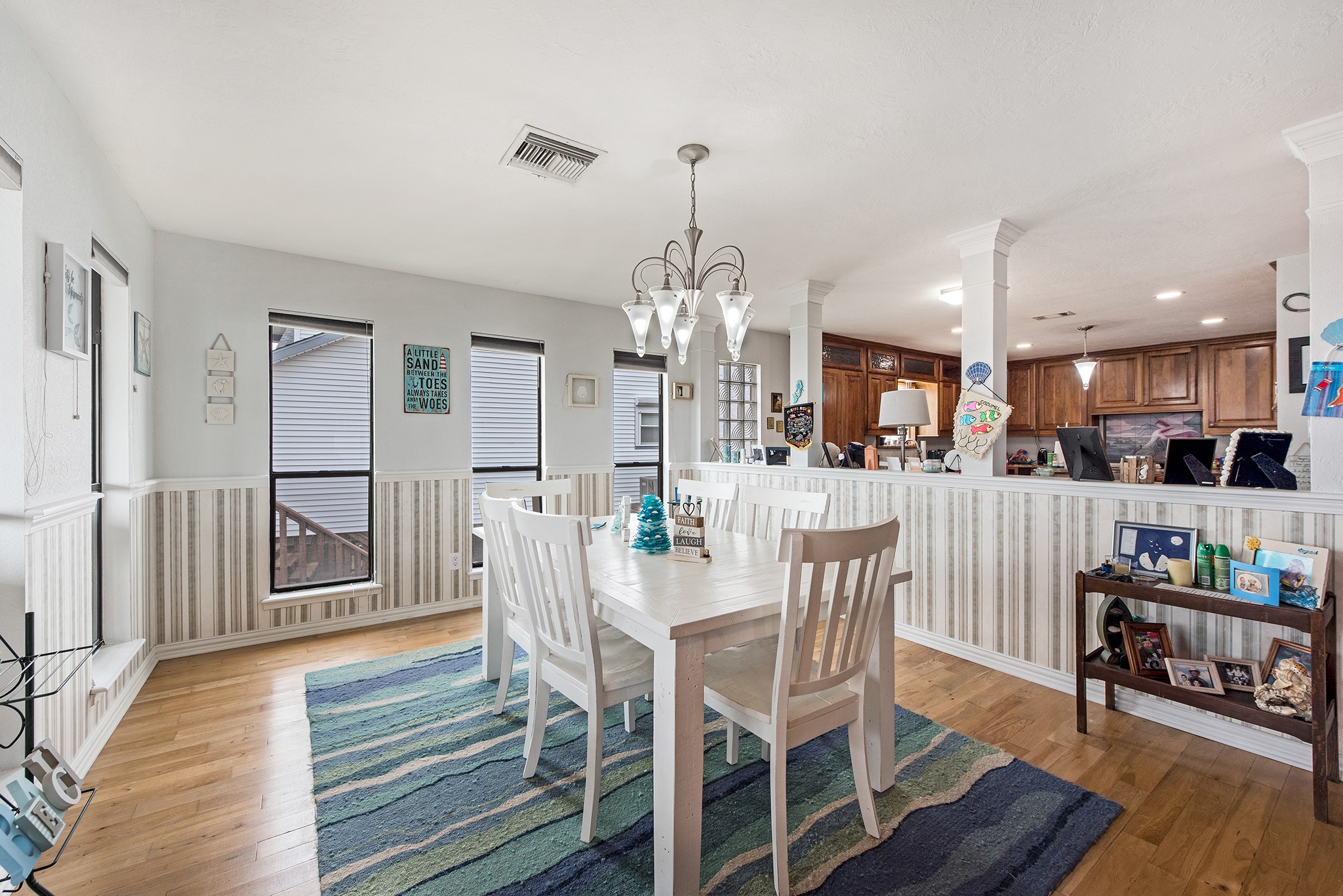 336 Admiral Circle, Tiki Island, TX 77554