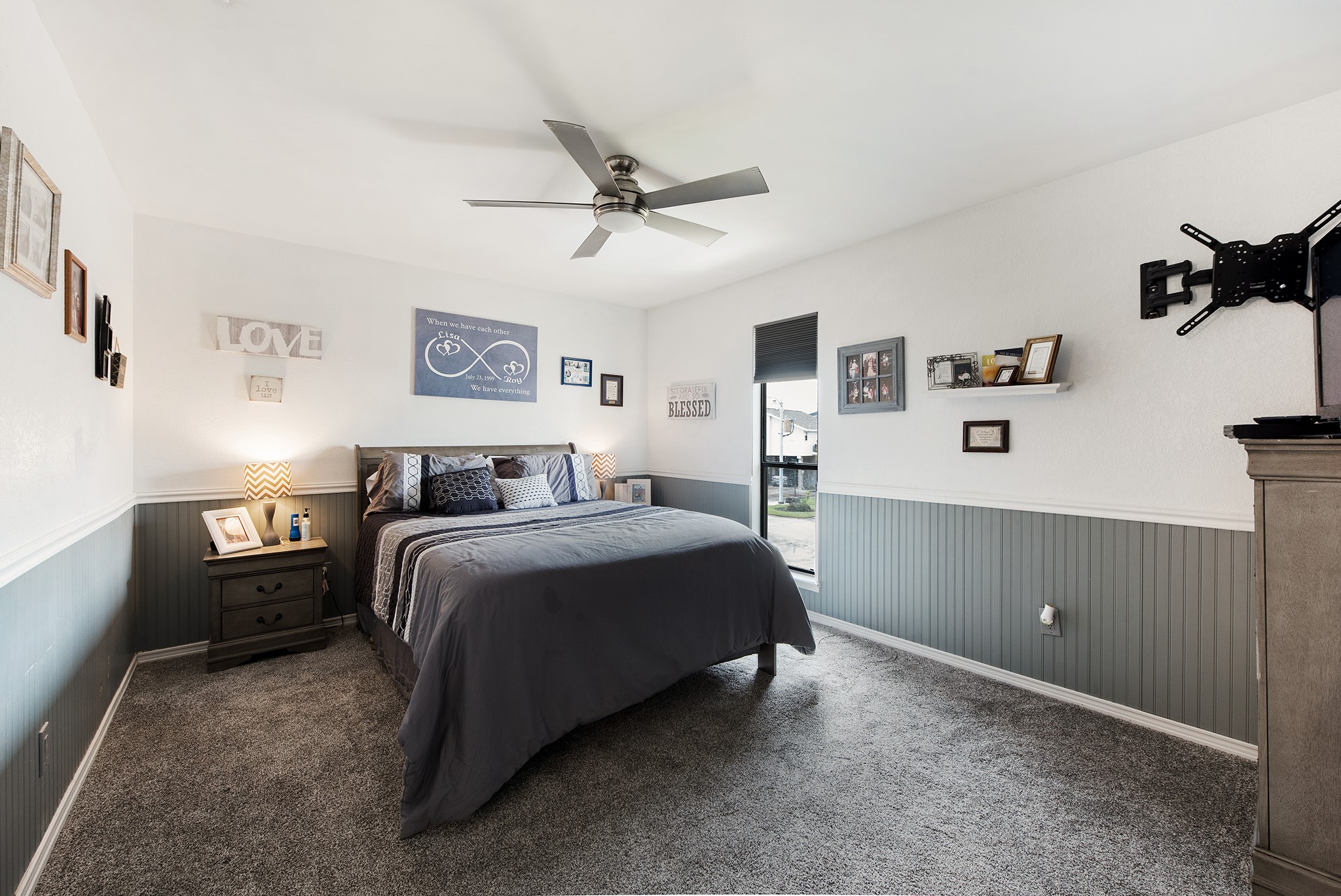 336 Admiral Circle, Tiki Island, TX 77554