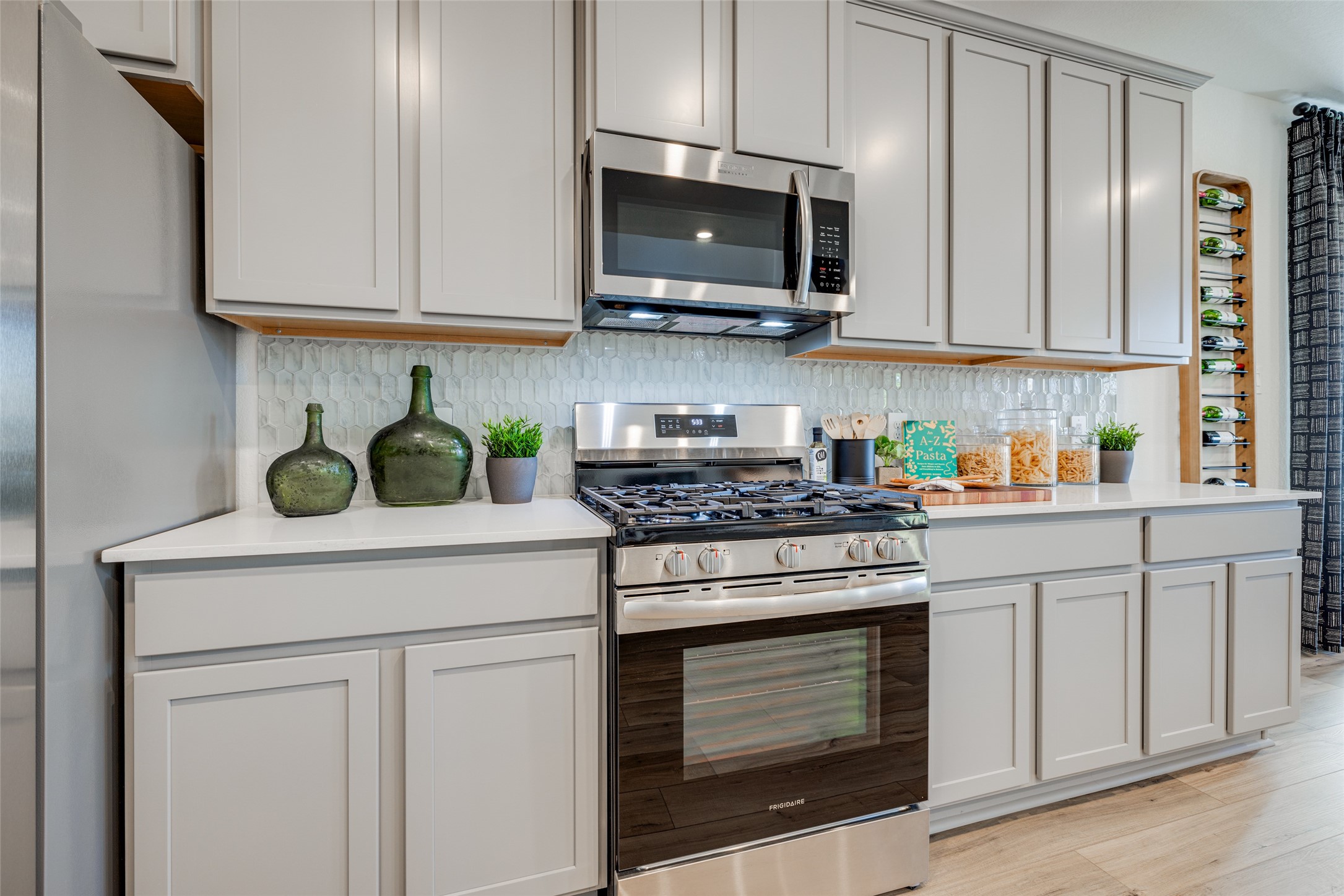 2227 Beach Cove Lane, League City, TX 77573