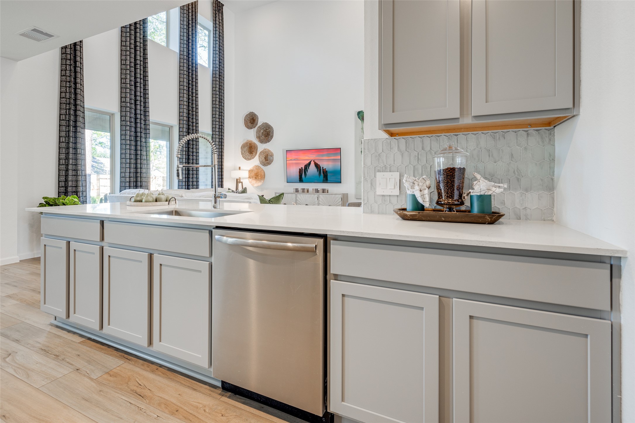 2227 Beach Cove Lane, League City, TX 77573