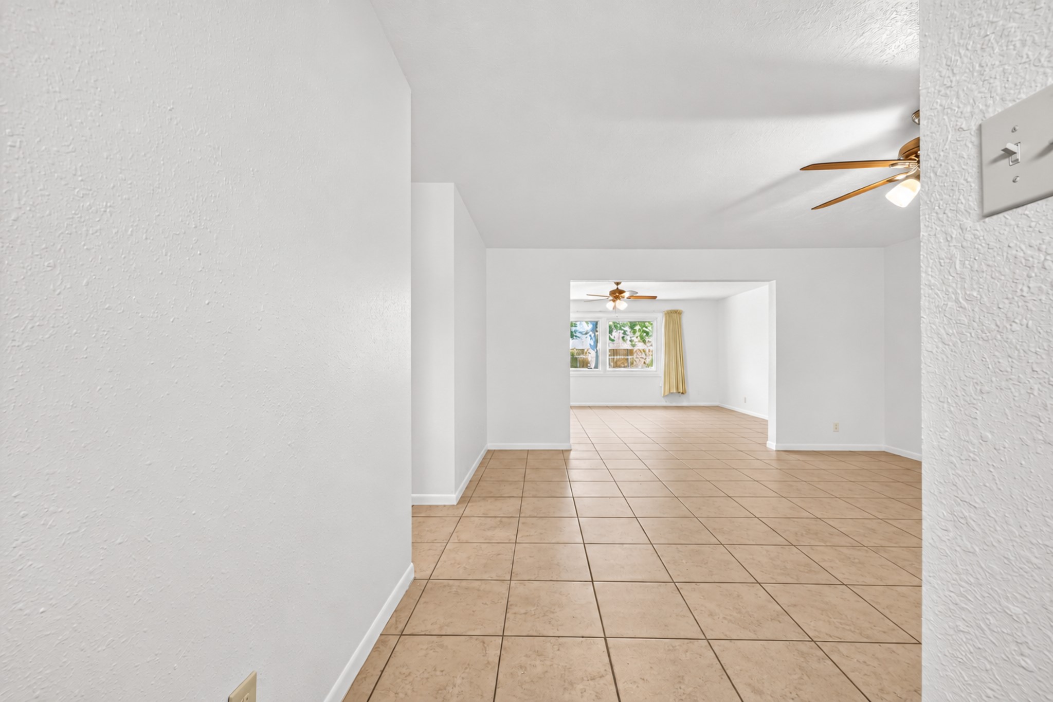 506 N Clear Creek Drive, Friendswood, TX 77546