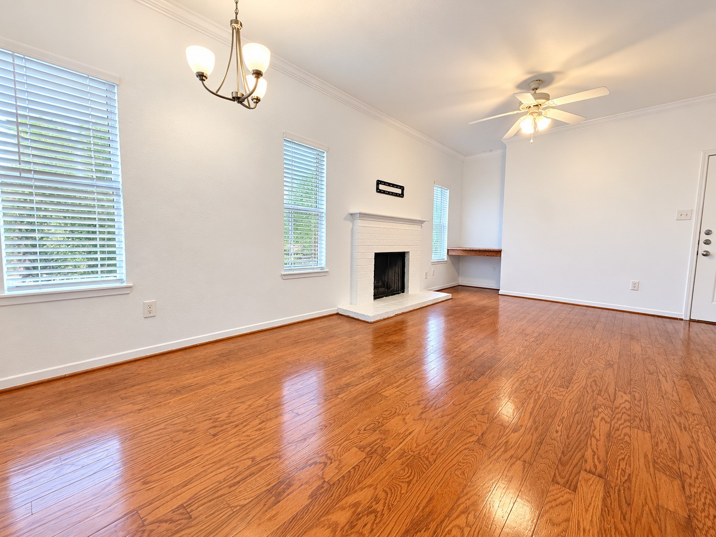 4041 Law Street, #606, Houston, TX 77005 4041 Law Street, #606, Houston, TX 77005