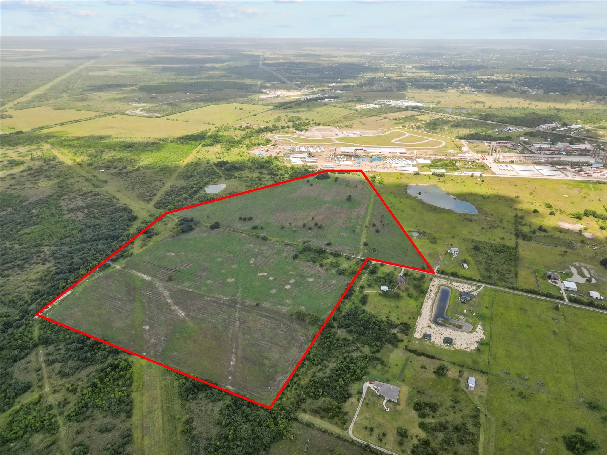 0000 Blimp Base, Hitchcock, TX 77563