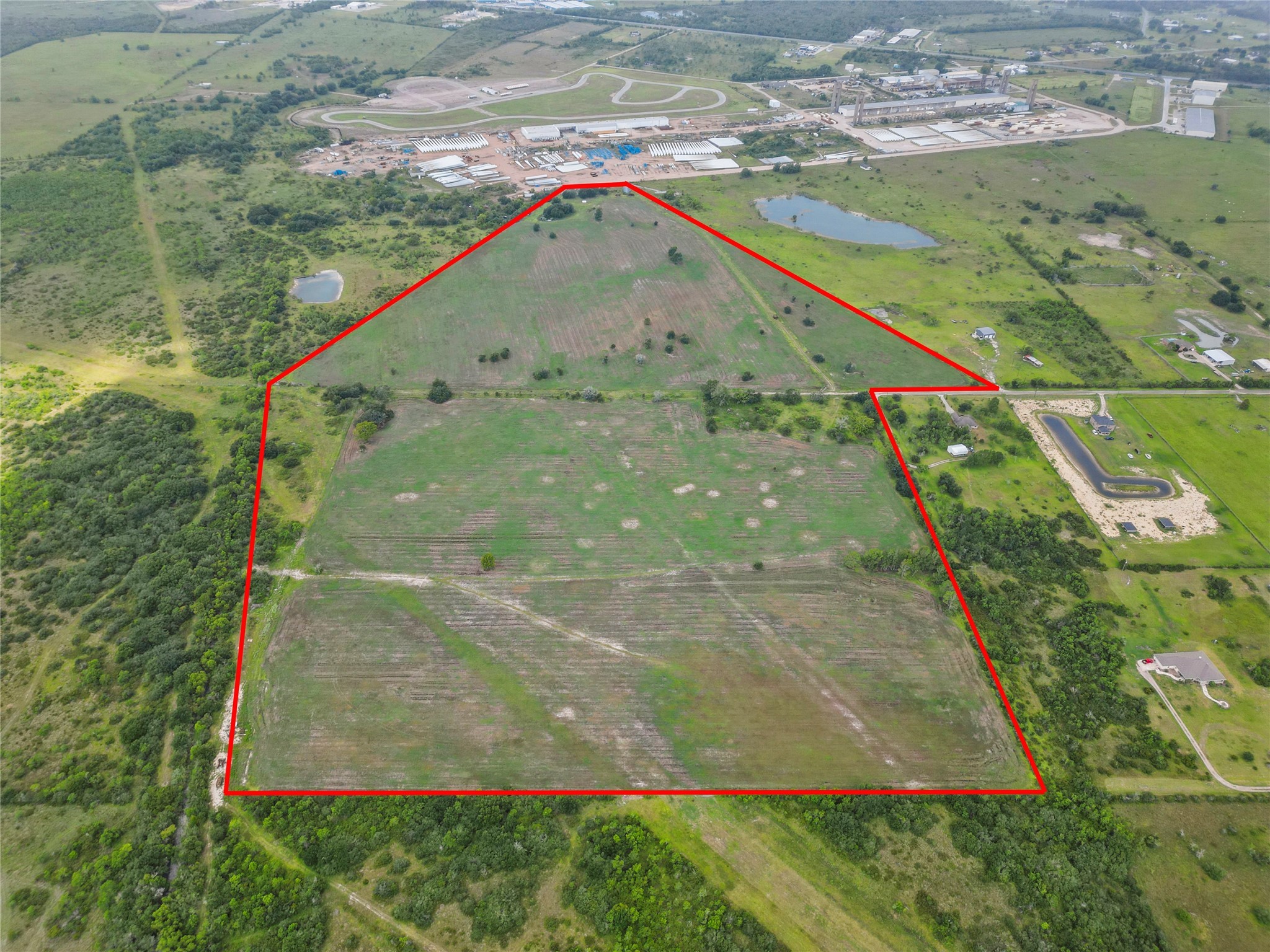 0000 Blimp Base, Hitchcock, TX 77563