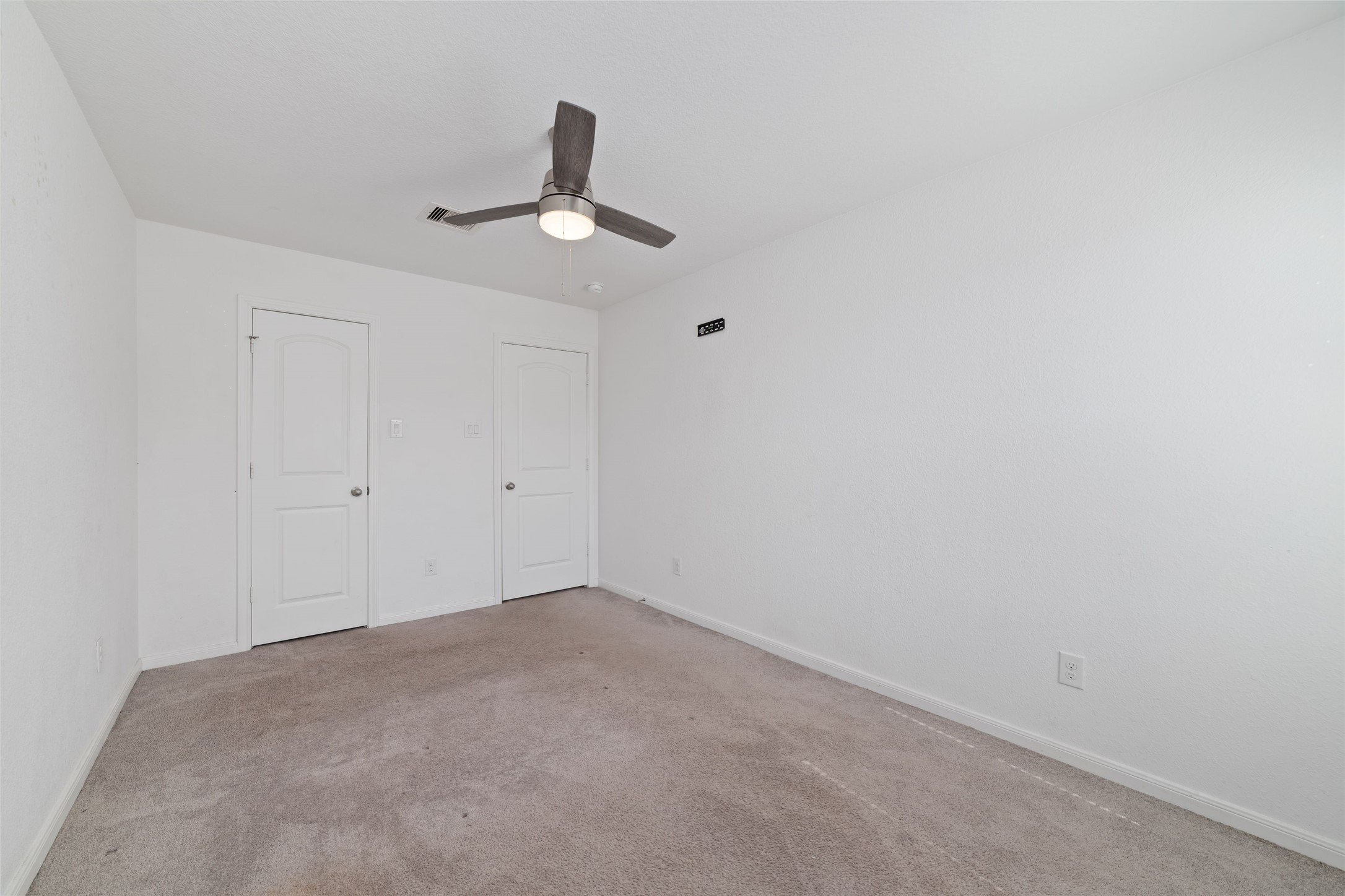 13070 Lake Conroe Bay Road, Willis, TX 77318