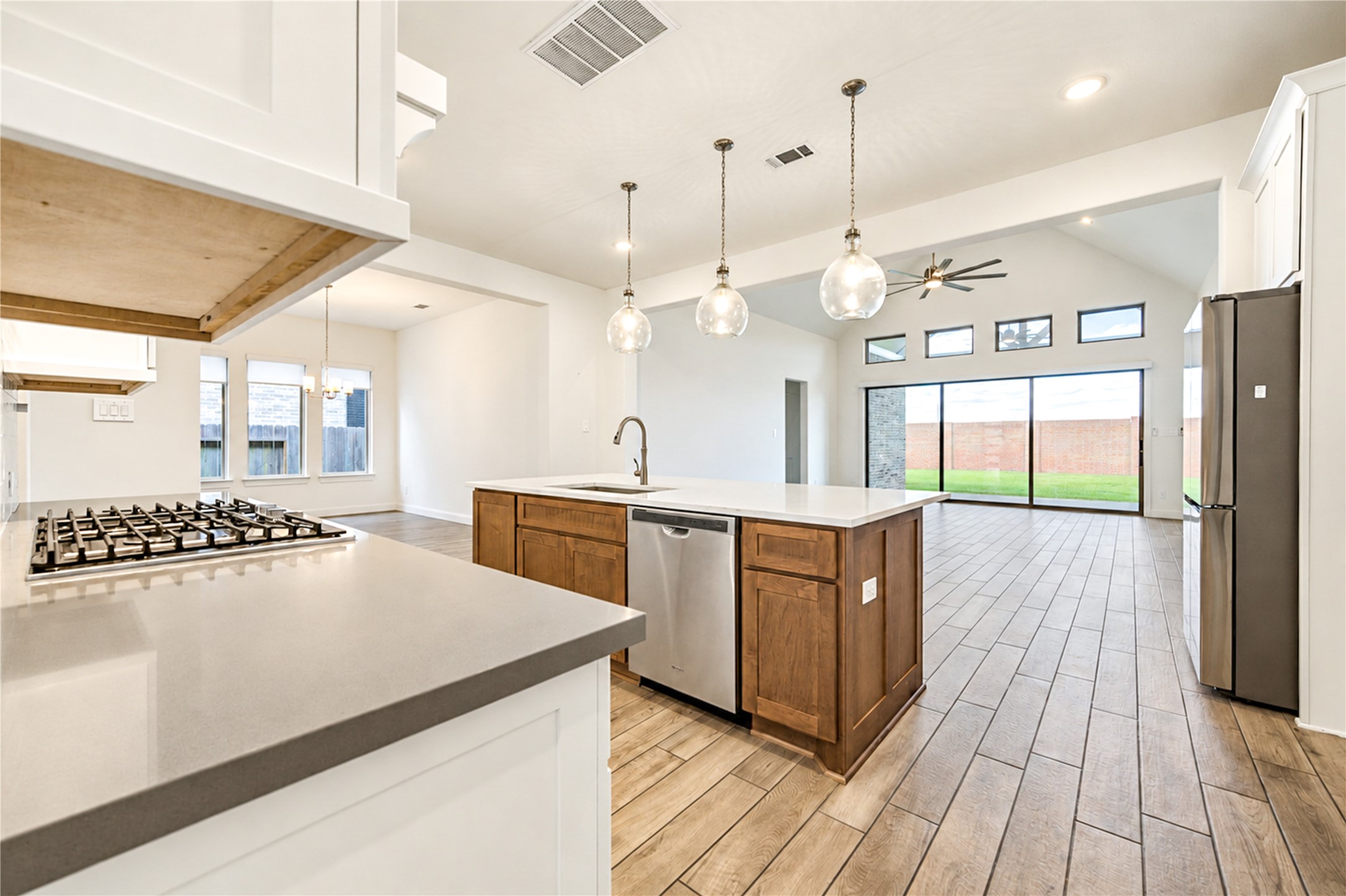 10515 Harvest Oak Court, Missouri City, TX 77459