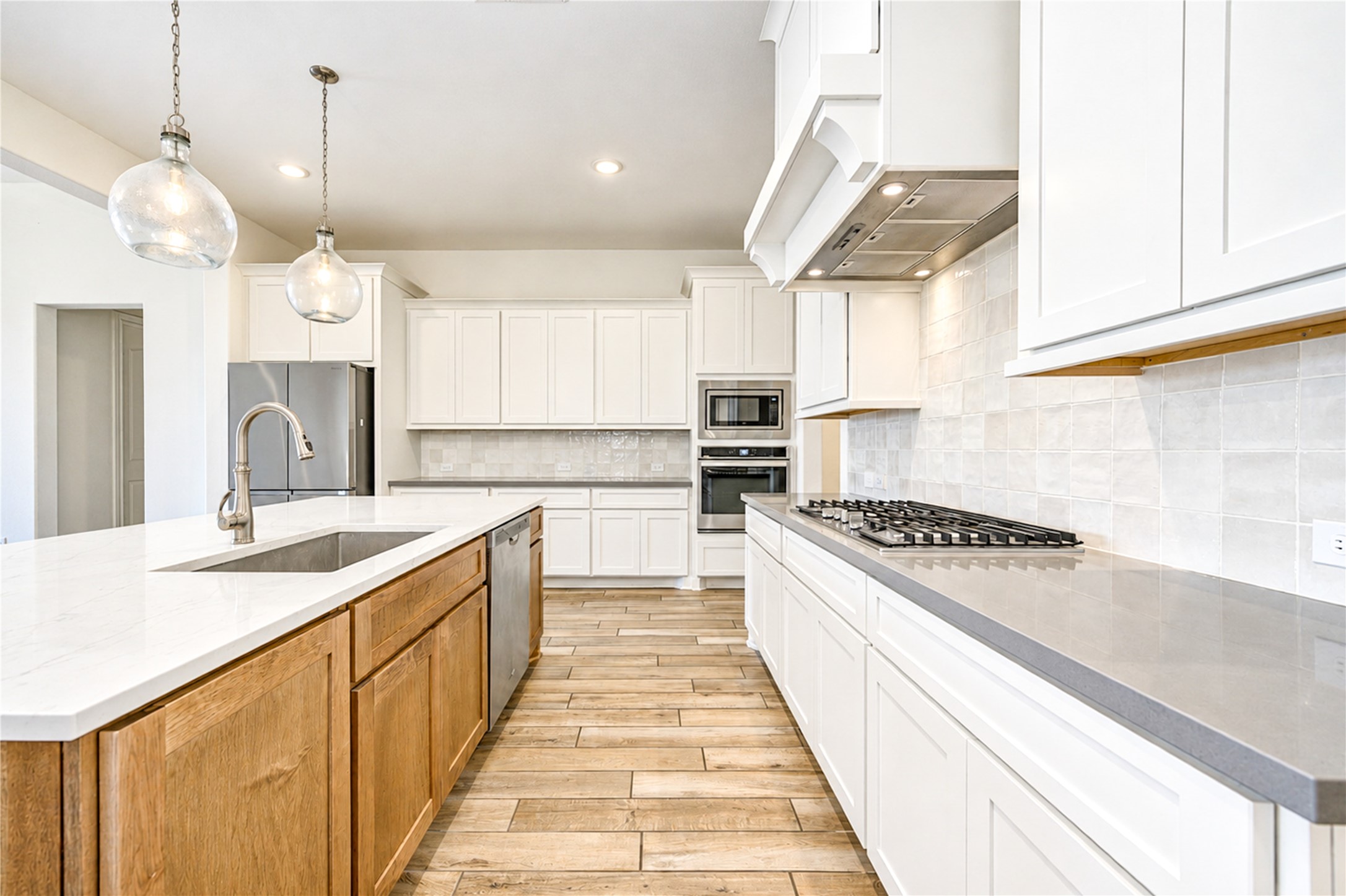 10515 Harvest Oak Court, Missouri City, TX 77459