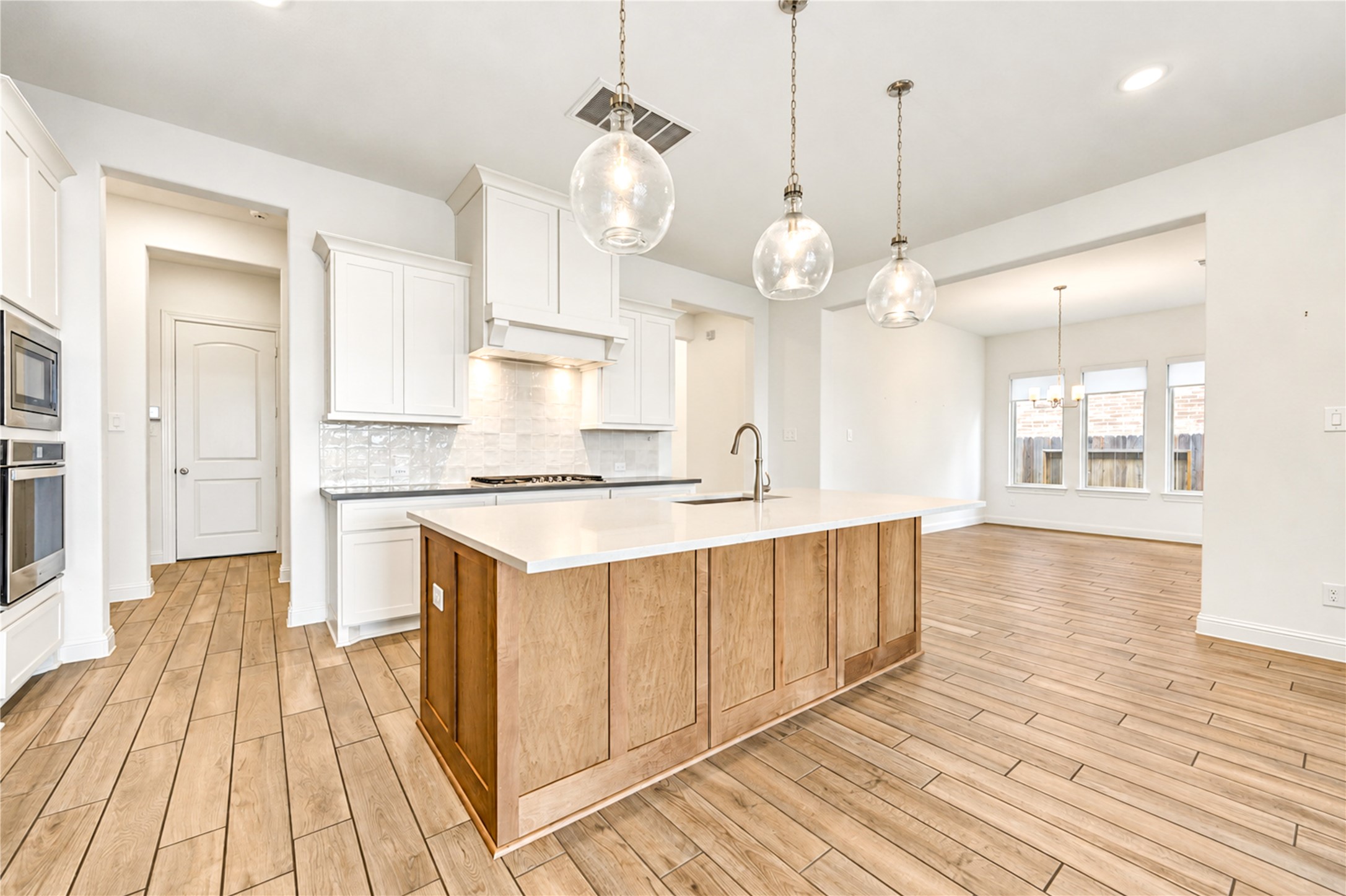 10515 Harvest Oak Court, Missouri City, TX 77459