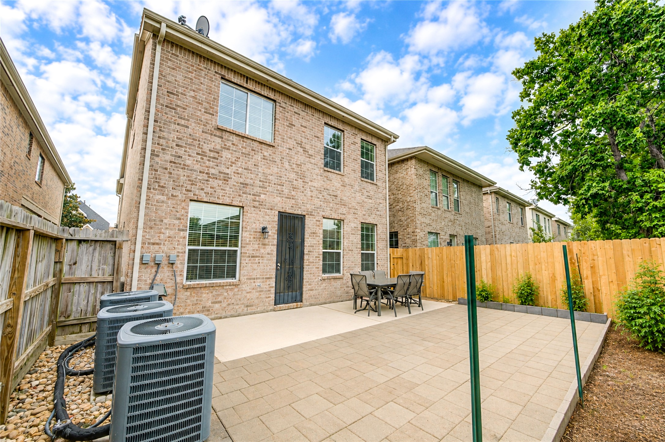 1231 Sopris Drive, Houston, TX 77077