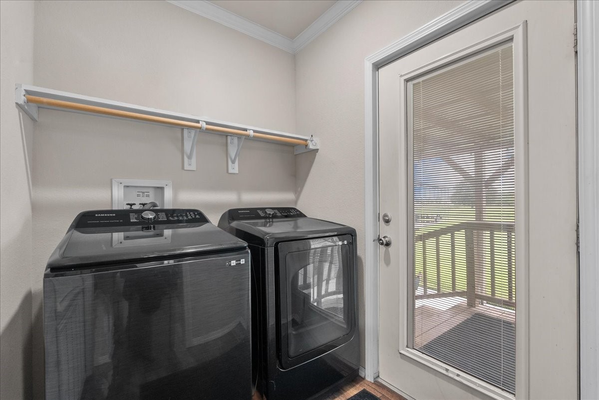 Nice laundry room