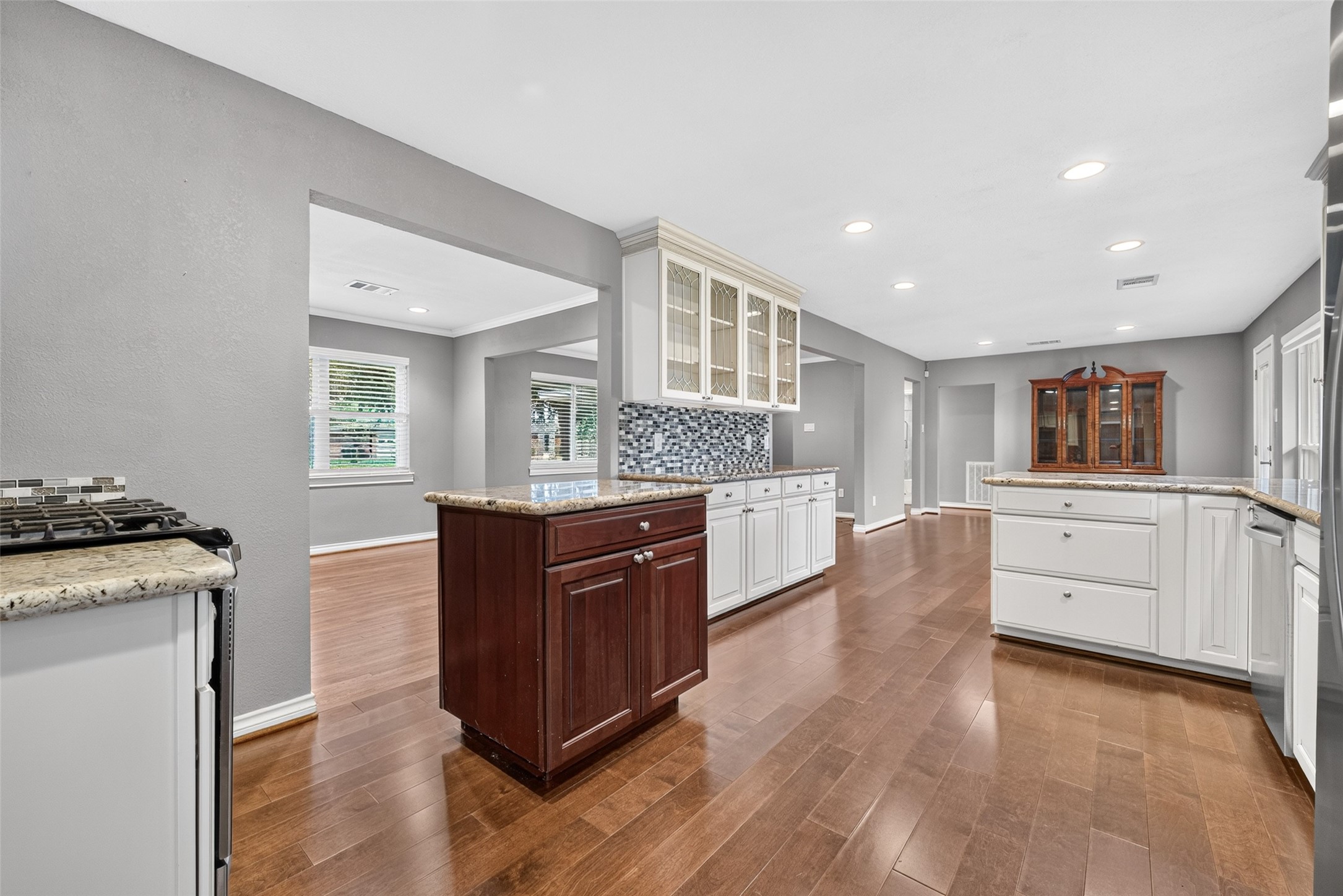3107 Mona Lee Lane, Houston, TX 77080