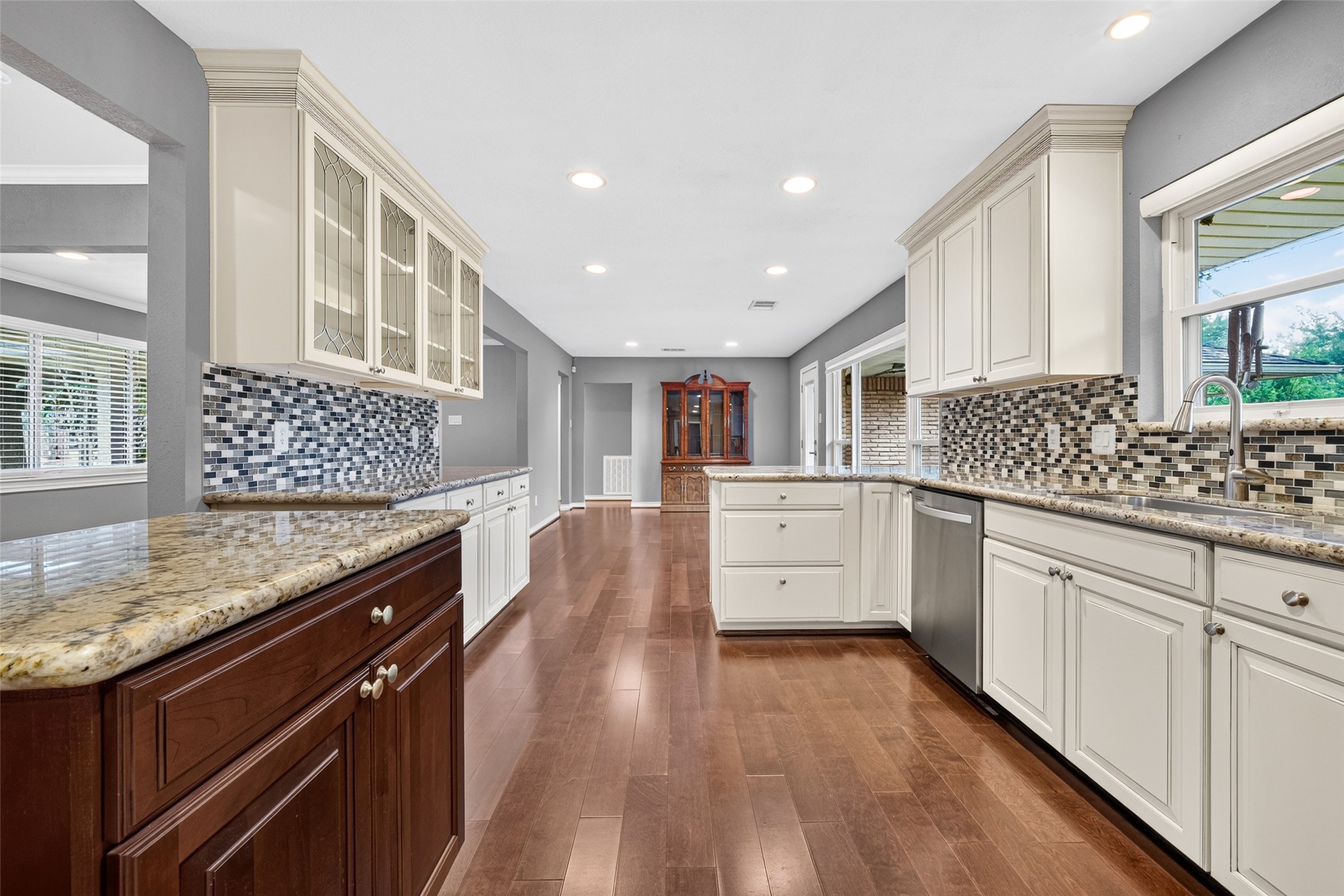 3107 Mona Lee Lane, Houston, TX 77080