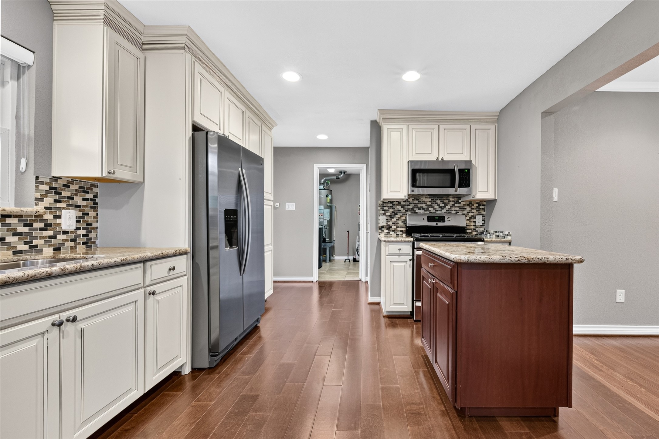 3107 Mona Lee Lane, Houston, TX 77080